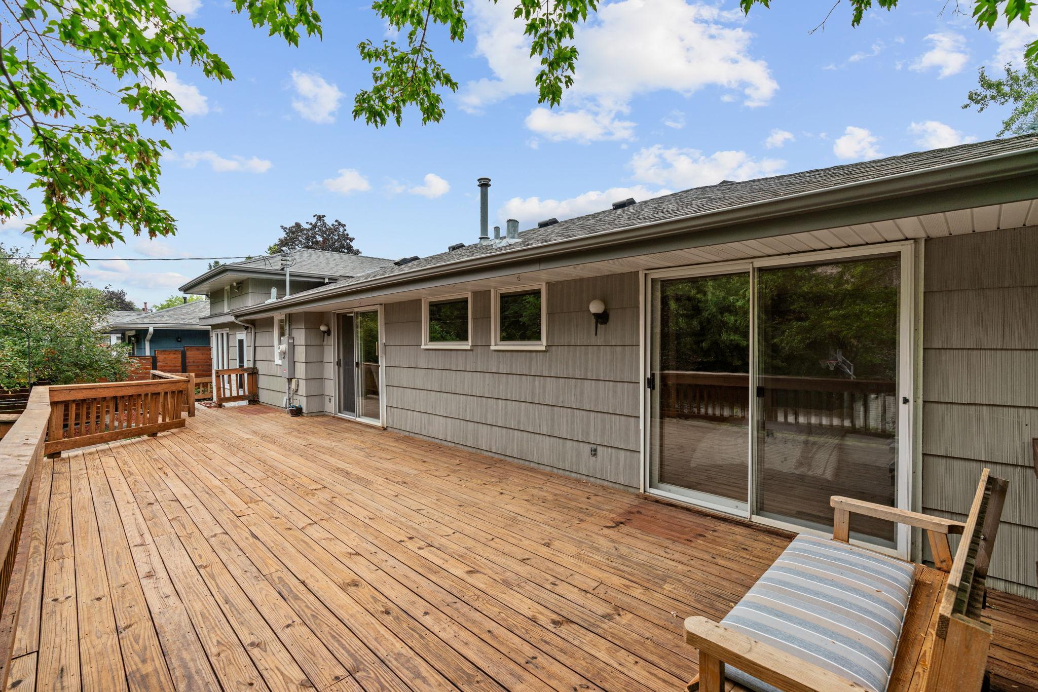 View of Residential at 810 Oakwood Drive, New Brighton MN 55112, New Brighton (27 of 68) - Mike Wilen | Minnesota Team Real Estate