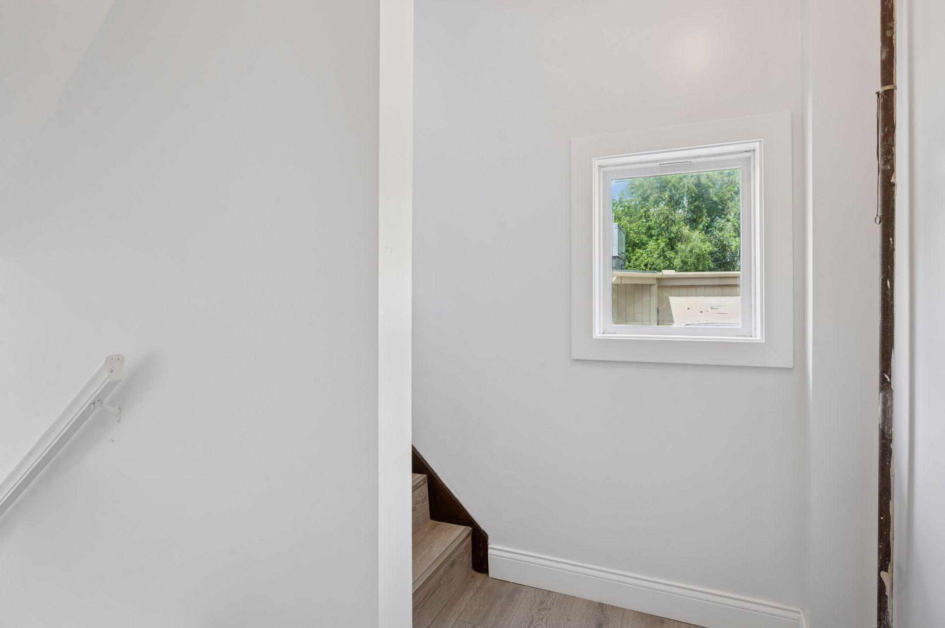 View of Residential Income at 610 26th Street, Minneapolis MN 55405, Minneapolis (17 of 31) - Mike Wilen | Minnesota Team Real Estate