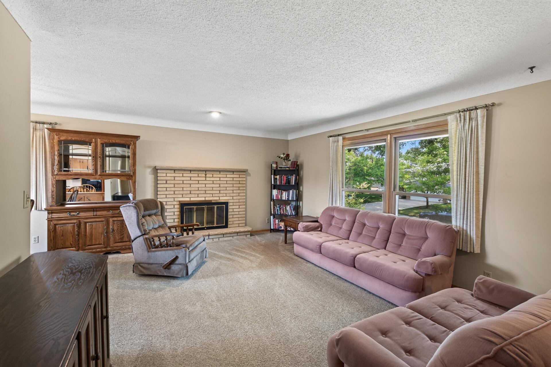 View of Residential at 3600 Downers Drive, Saint Anthony MN 55418, Saint Anthony (4 of 33) - Mike Wilen | Minnesota Team Real Estate