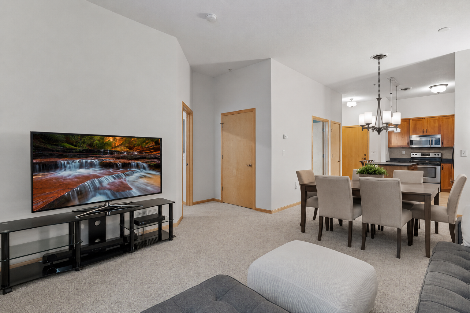 View of Residential at 270 4th Street #203, Saint Paul MN 55101, Saint Paul (6 of 25) - Mike Wilen | Minnesota Team Real Estate