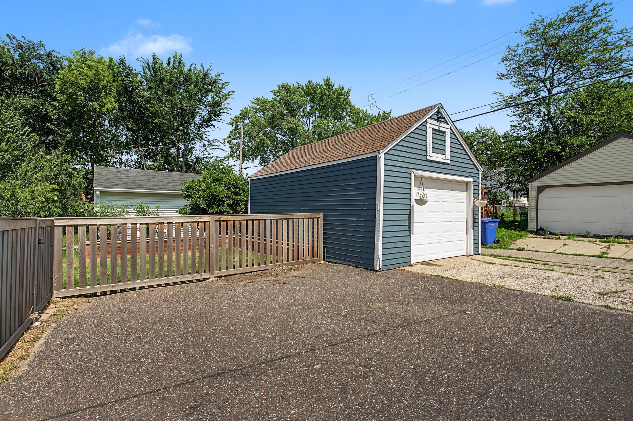 View of Residential at 5433 43rd Avenue, Minneapolis MN 55417, Minneapolis (13 of 46) - Mike Wilen | Minnesota Team Real Estate