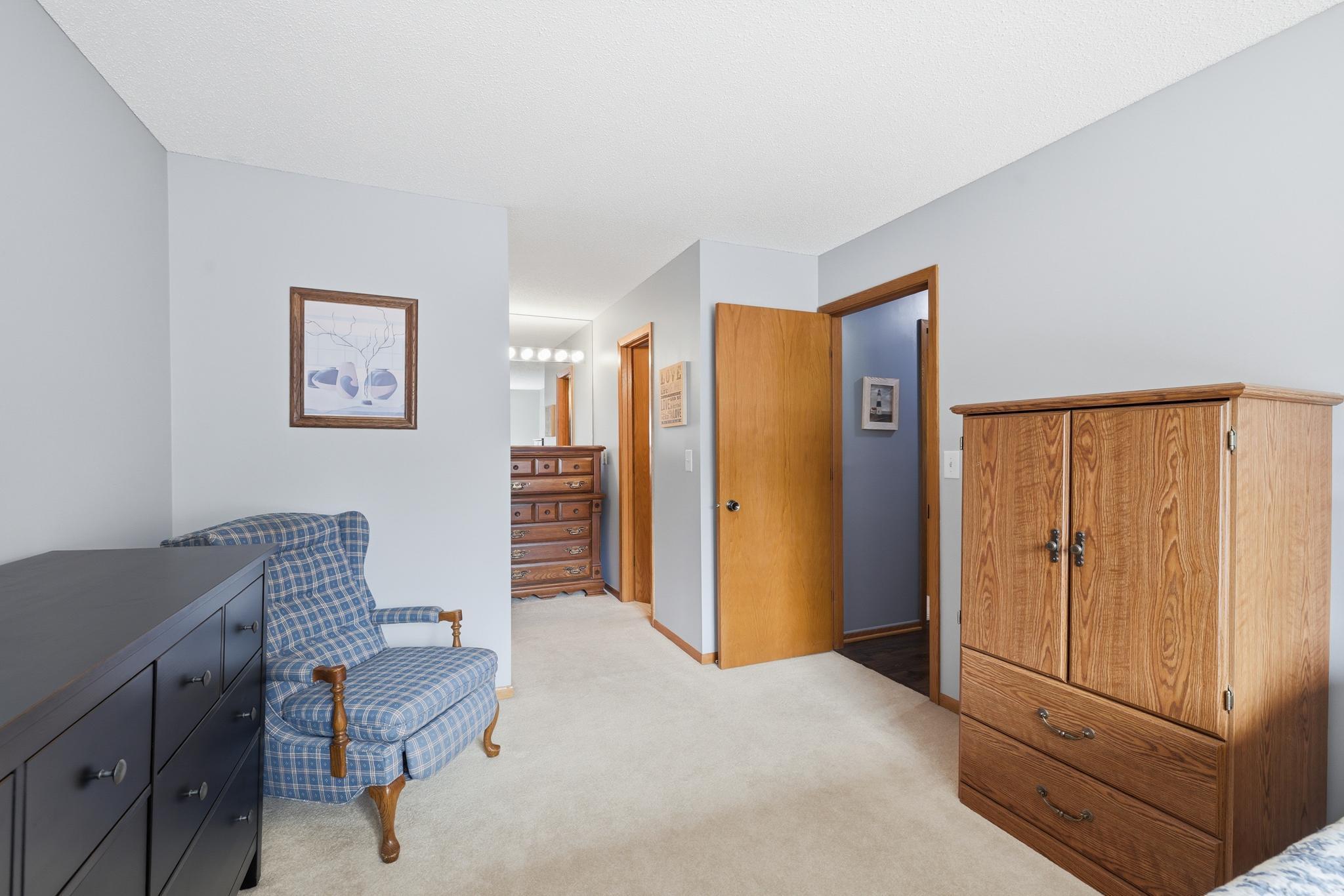 View of Residential at 3632 Gershwin Lane, Oakdale MN 55128, Oakdale (21 of 27) - Mike Wilen | Minnesota Team Real Estate