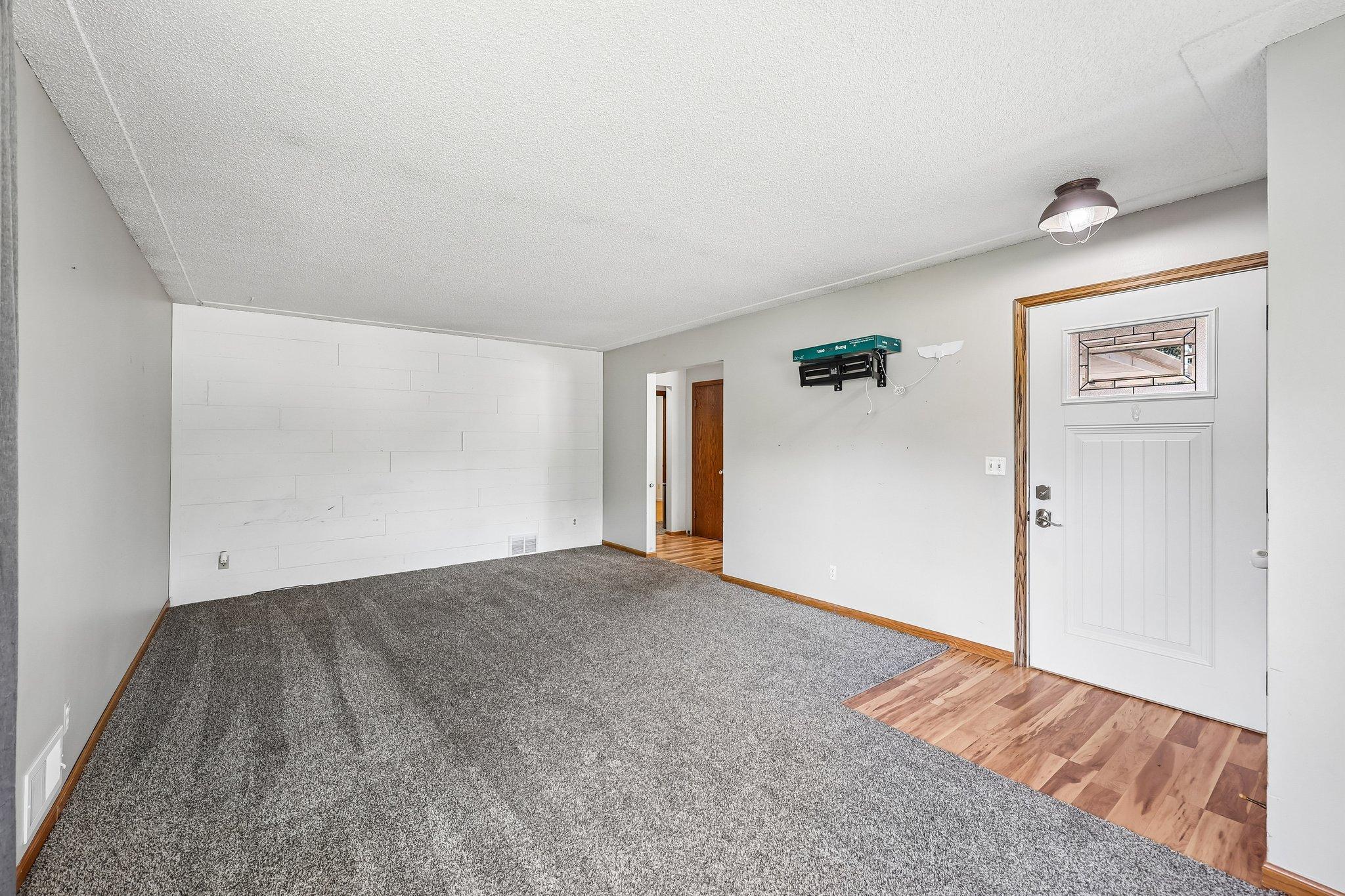 View of Residential at 5563 Main Avenue, Albertville MN 55301, Albertville (7 of 34) - Mike Wilen | Minnesota Team Real Estate