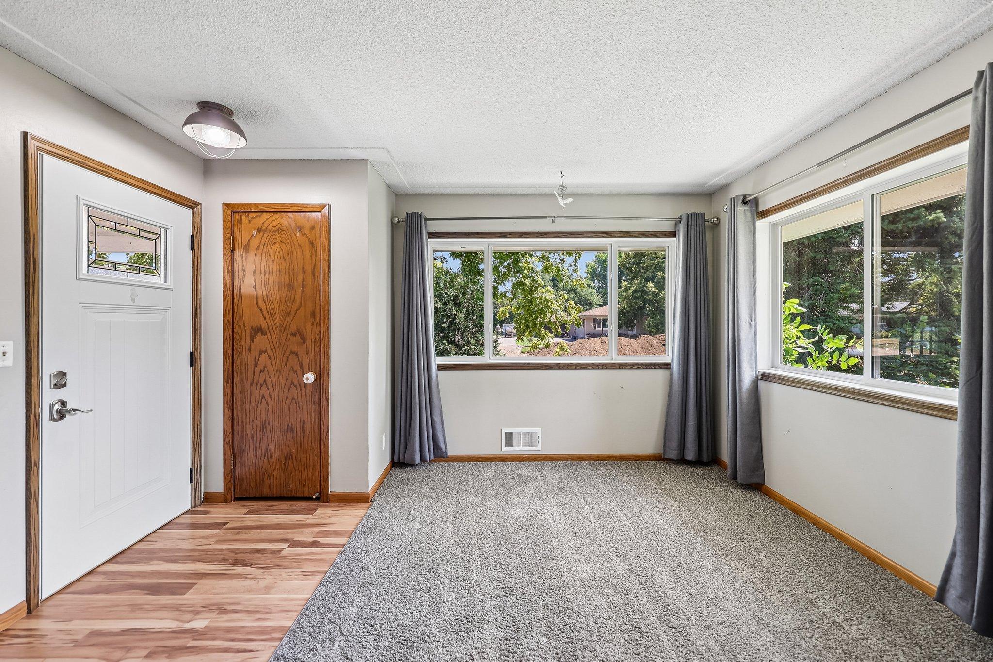 View of Residential at 5563 Main Avenue, Albertville MN 55301, Albertville (6 of 34) - Mike Wilen | Minnesota Team Real Estate