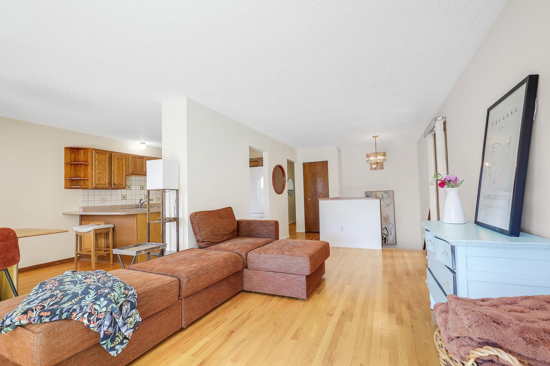 View of Residential at 1791 Morgan Avenue, Saint Paul MN 55116, Saint Paul (7 of 42) - Mike Wilen | Minnesota Team Real Estate