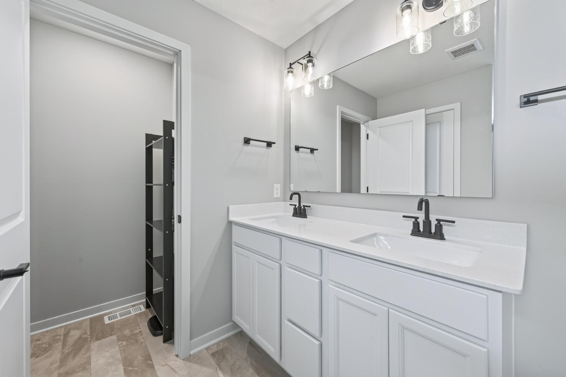 View of Residential at 6178 Highland Hills Circle, Cottage Grove MN 55016, Cottage Grove (12 of 30) - Mike Wilen | Minnesota Team Real Estate