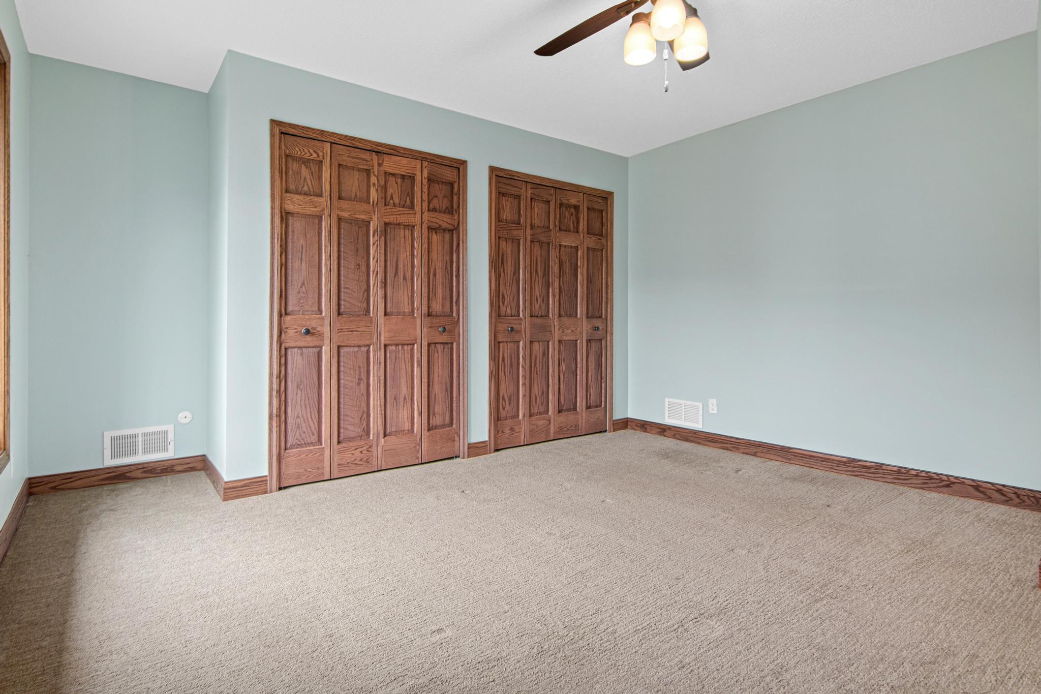 View of Residential at 2646 Mackubin Street, Roseville MN 55113, Roseville (14 of 27) - Mike Wilen | Minnesota Team Real Estate