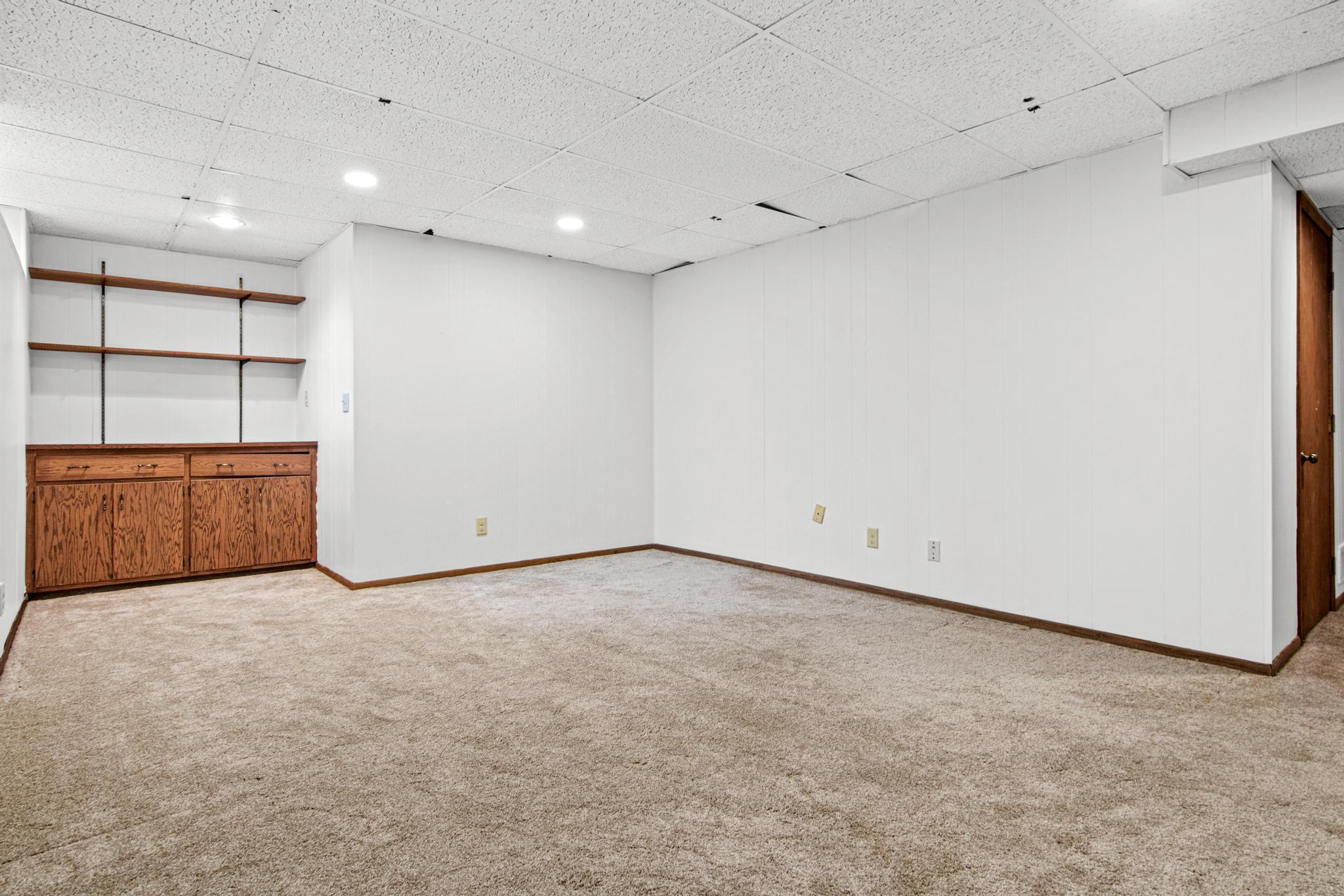 View of Residential at 2646 Mackubin Street, Roseville MN 55113, Roseville (21 of 27) - Mike Wilen | Minnesota Team Real Estate
