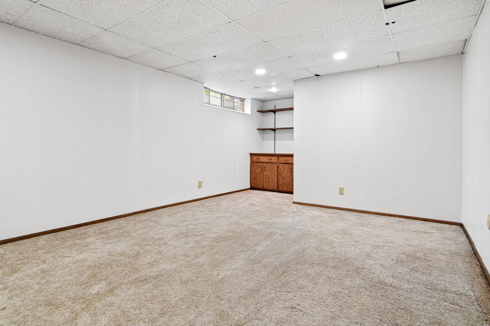 View of Residential at 2646 Mackubin Street, Roseville MN 55113, Roseville (19 of 27) - Mike Wilen | Minnesota Team Real Estate