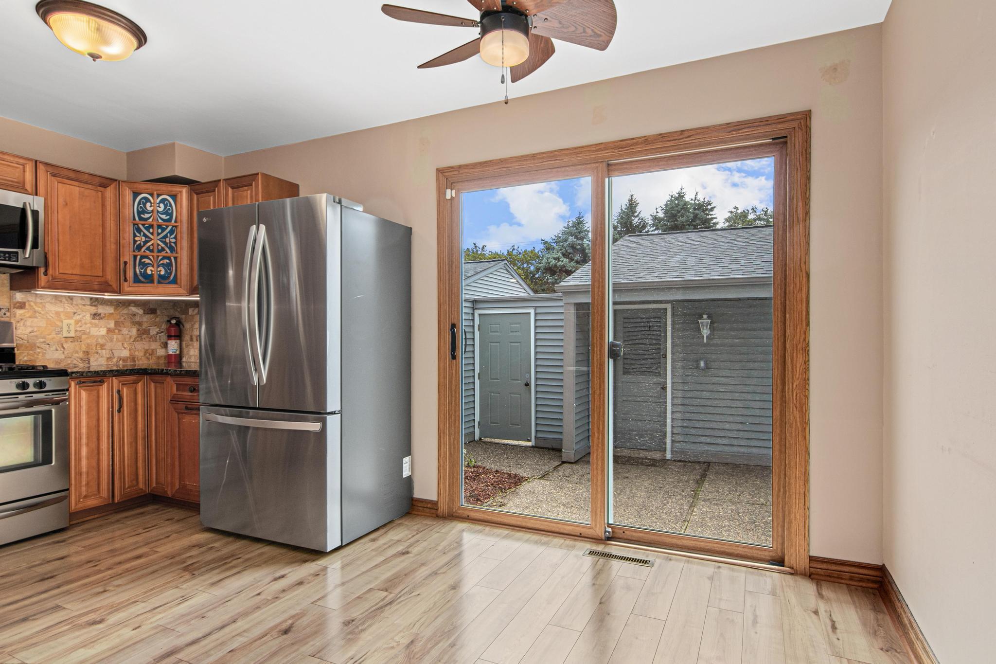 View of Residential at 2646 Mackubin Street, Roseville MN 55113, Roseville (4 of 27) - Mike Wilen | Minnesota Team Real Estate
