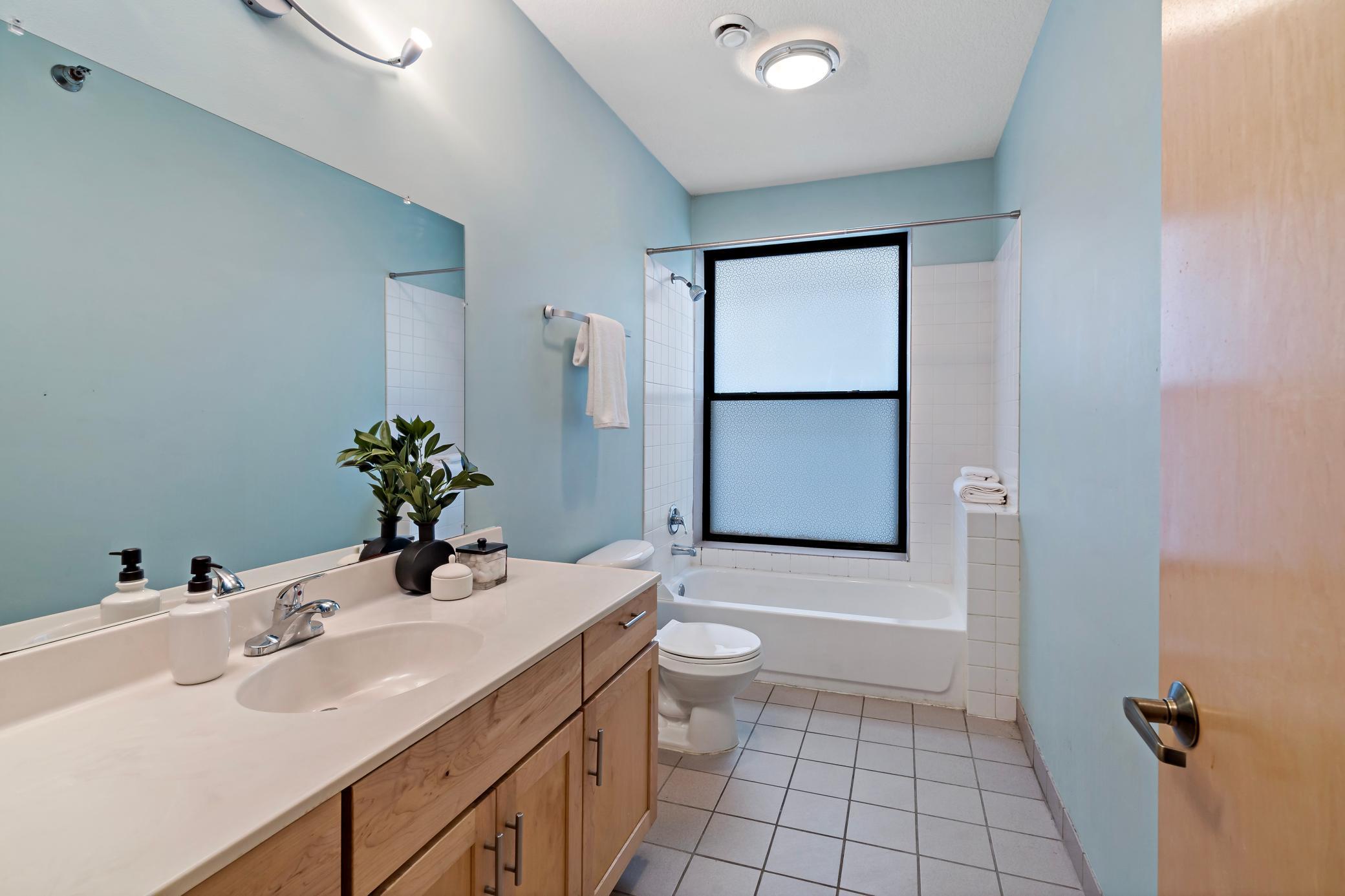View of Residential at 519 9th Street #1, Minneapolis MN 55404, Minneapolis (18 of 25) - Mike Wilen | Minnesota Team Real Estate