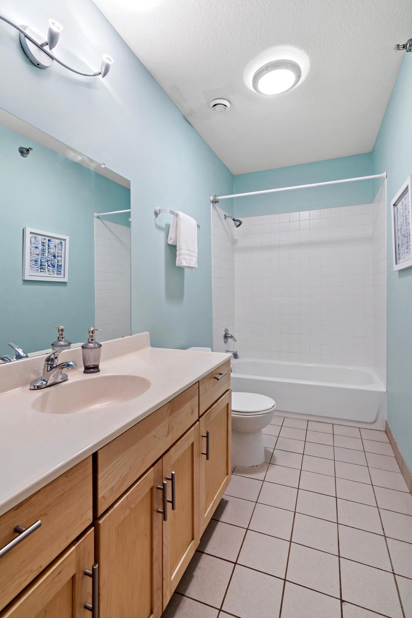 View of Residential at 519 9th Street #1, Minneapolis MN 55404, Minneapolis (15 of 25) - Mike Wilen | Minnesota Team Real Estate