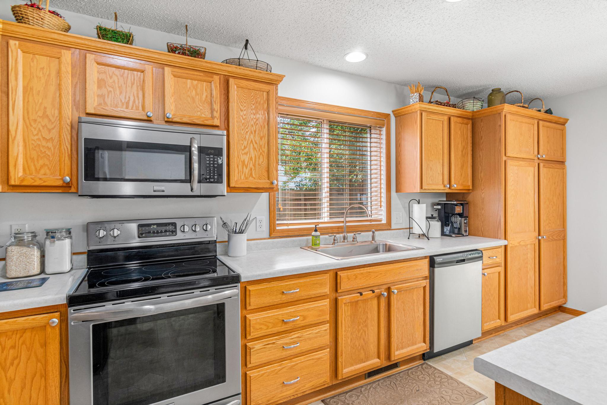 View of Residential at 5831 157th Lane, Anoka MN 55303, Anoka (13 of 42) - Mike Wilen | Minnesota Team Real Estate