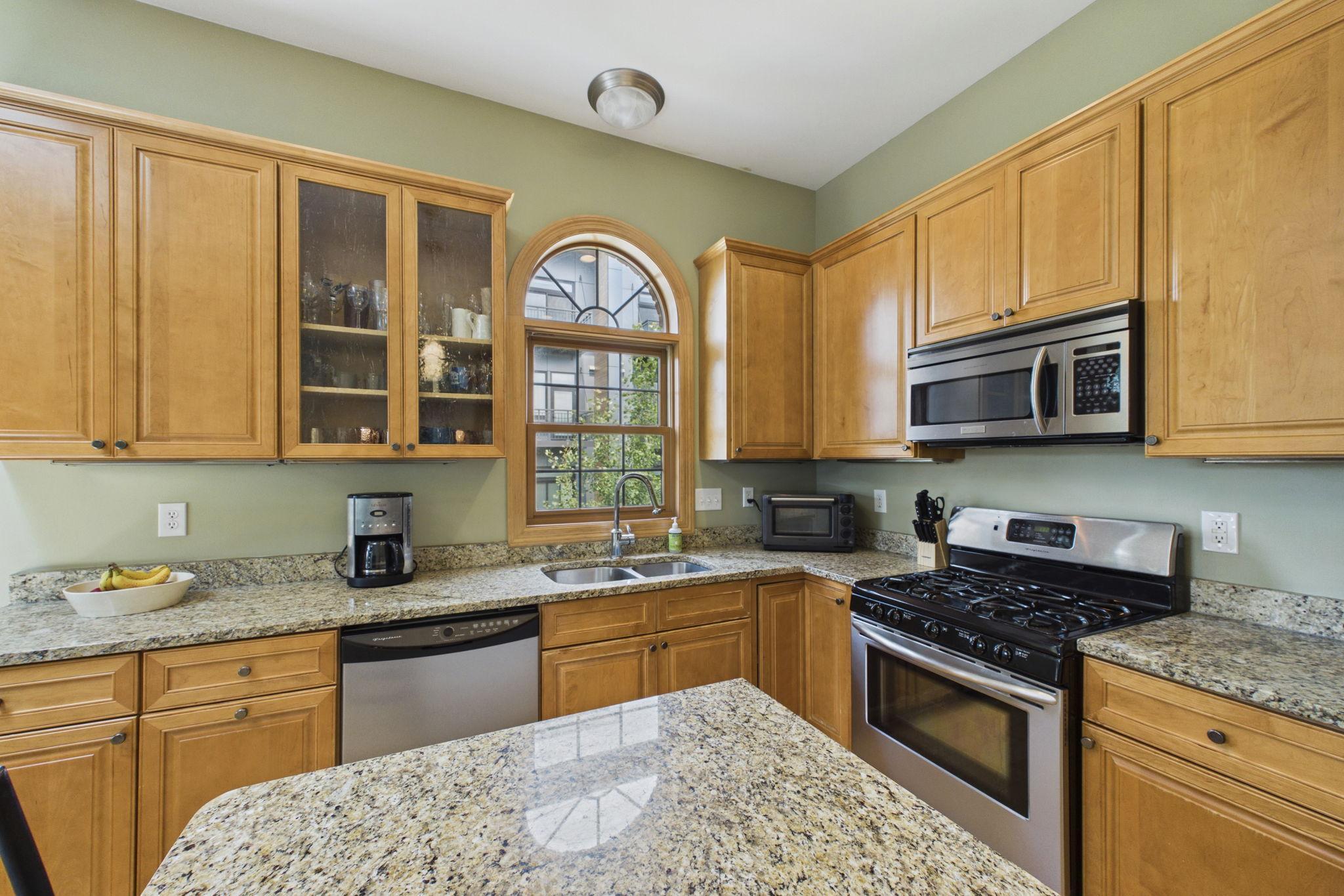 View of Residential at 3125 Inglewood Avenue #201, Saint Louis Park MN 55416, Saint Louis Park (6 of 25) - Mike Wilen | Minnesota Team Real Estate