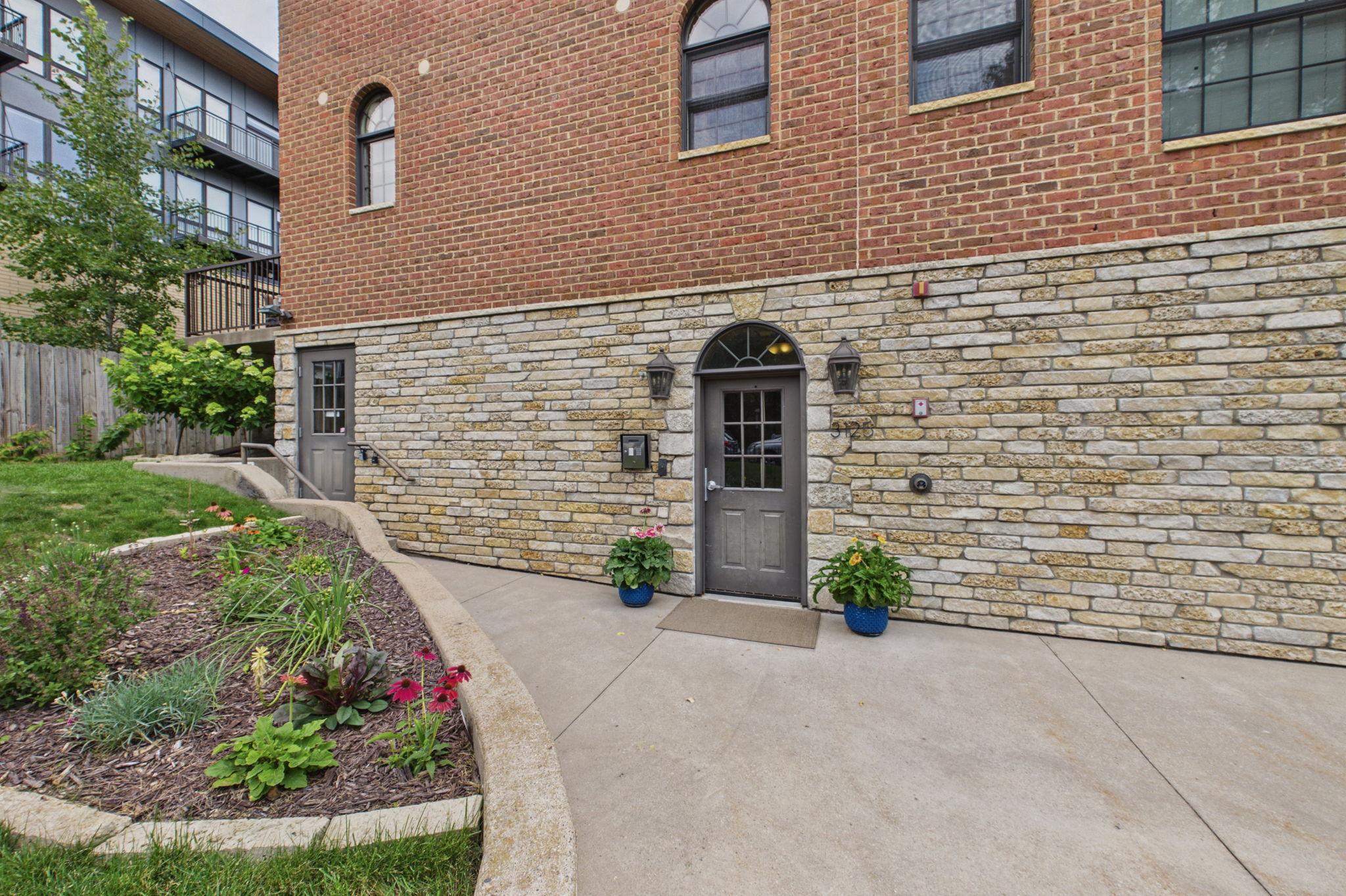 View of Residential at 3125 Inglewood Avenue #201, Saint Louis Park MN 55416, Saint Louis Park (2 of 25) - Mike Wilen | Minnesota Team Real Estate