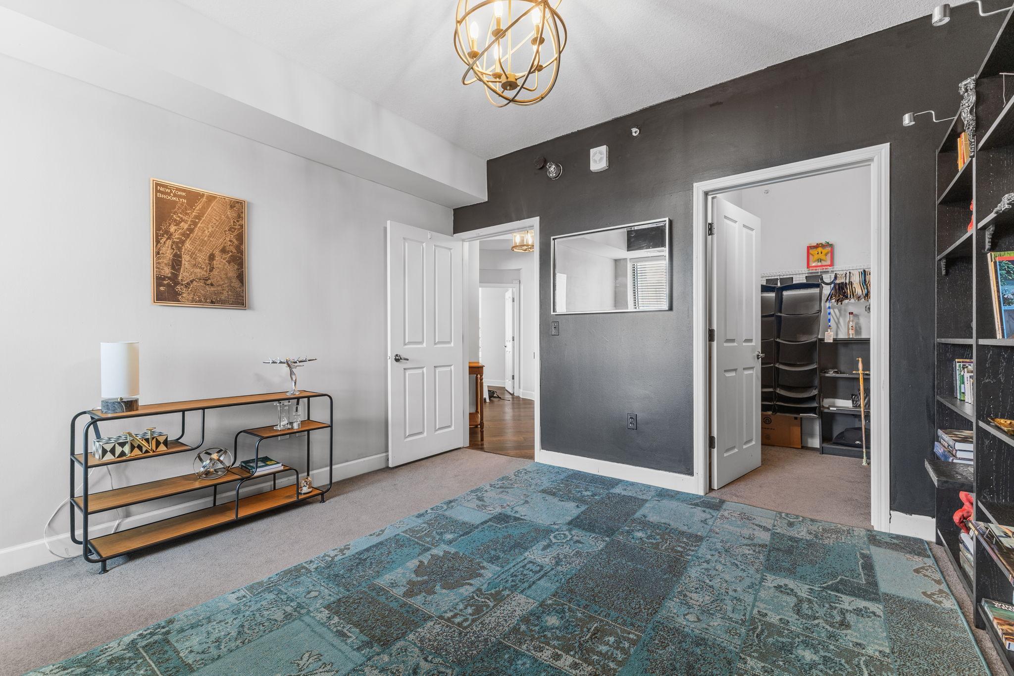 View of Residential at 500 Grant Street #902, Minneapolis MN 55404, Minneapolis (21 of 40) - Mike Wilen | Minnesota Team Real Estate