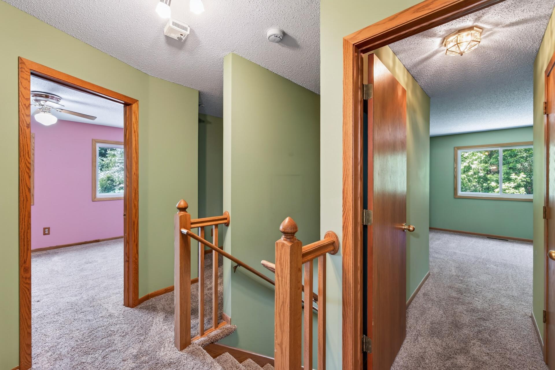 View of Residential at 15242 Lesley Lane, Eden Prairie MN 55346, Eden Prairie (13 of 29) - Mike Wilen | Minnesota Team Real Estate