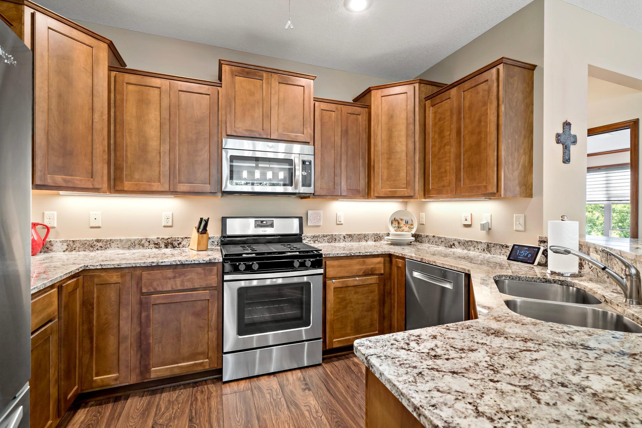 View of Residential at 15305 Stonewood Court, Burnsville MN 55306, Burnsville (10 of 44) - Mike Wilen | Minnesota Team Real Estate