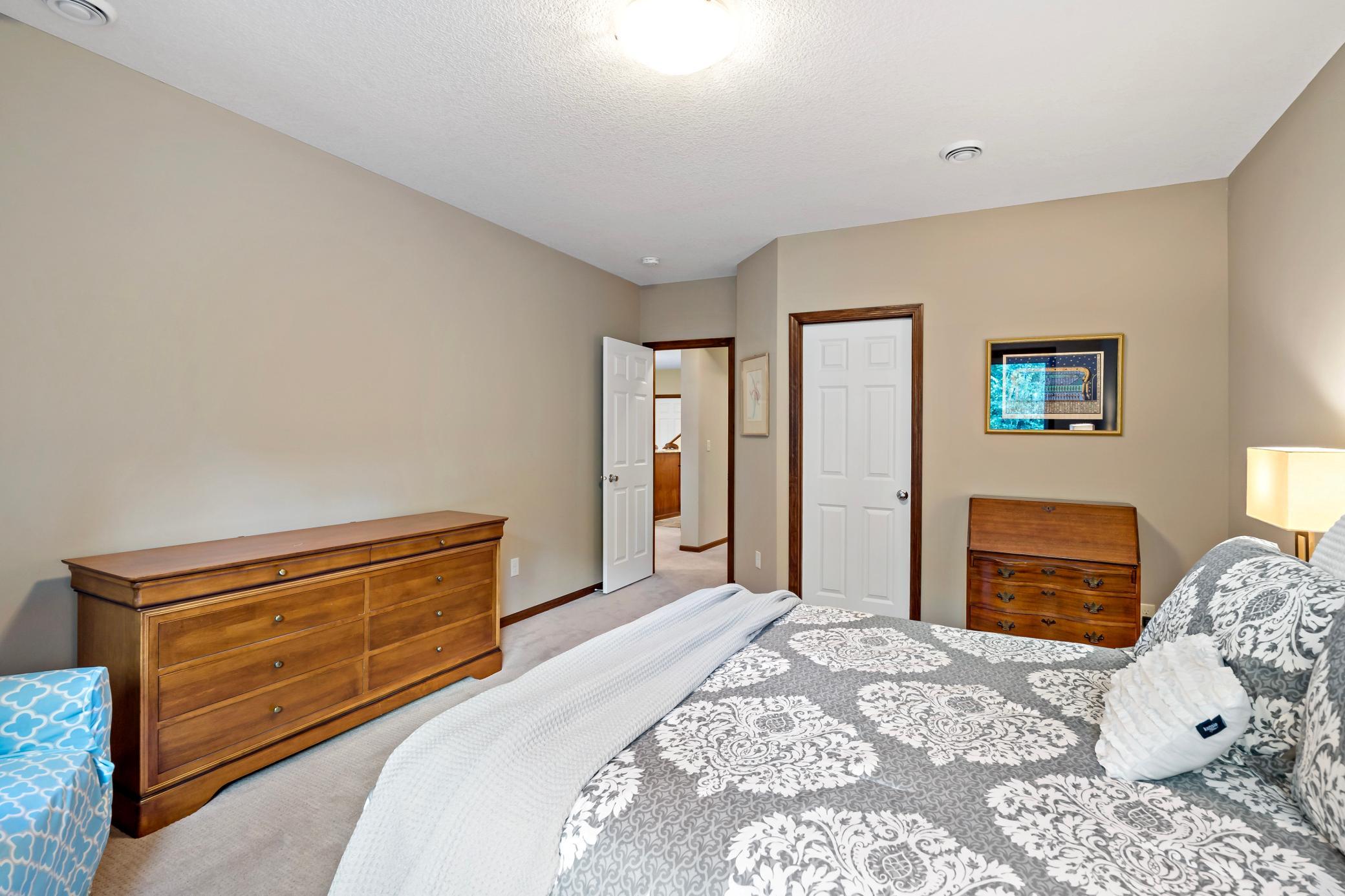 View of Residential at 15305 Stonewood Court, Burnsville MN 55306, Burnsville (34 of 44) - Mike Wilen | Minnesota Team Real Estate