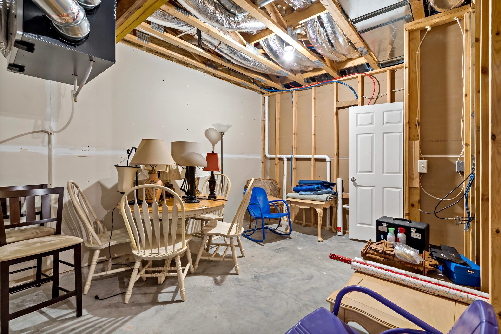 View of Residential at 15305 Stonewood Court, Burnsville MN 55306, Burnsville (37 of 44) - Mike Wilen | Minnesota Team Real Estate