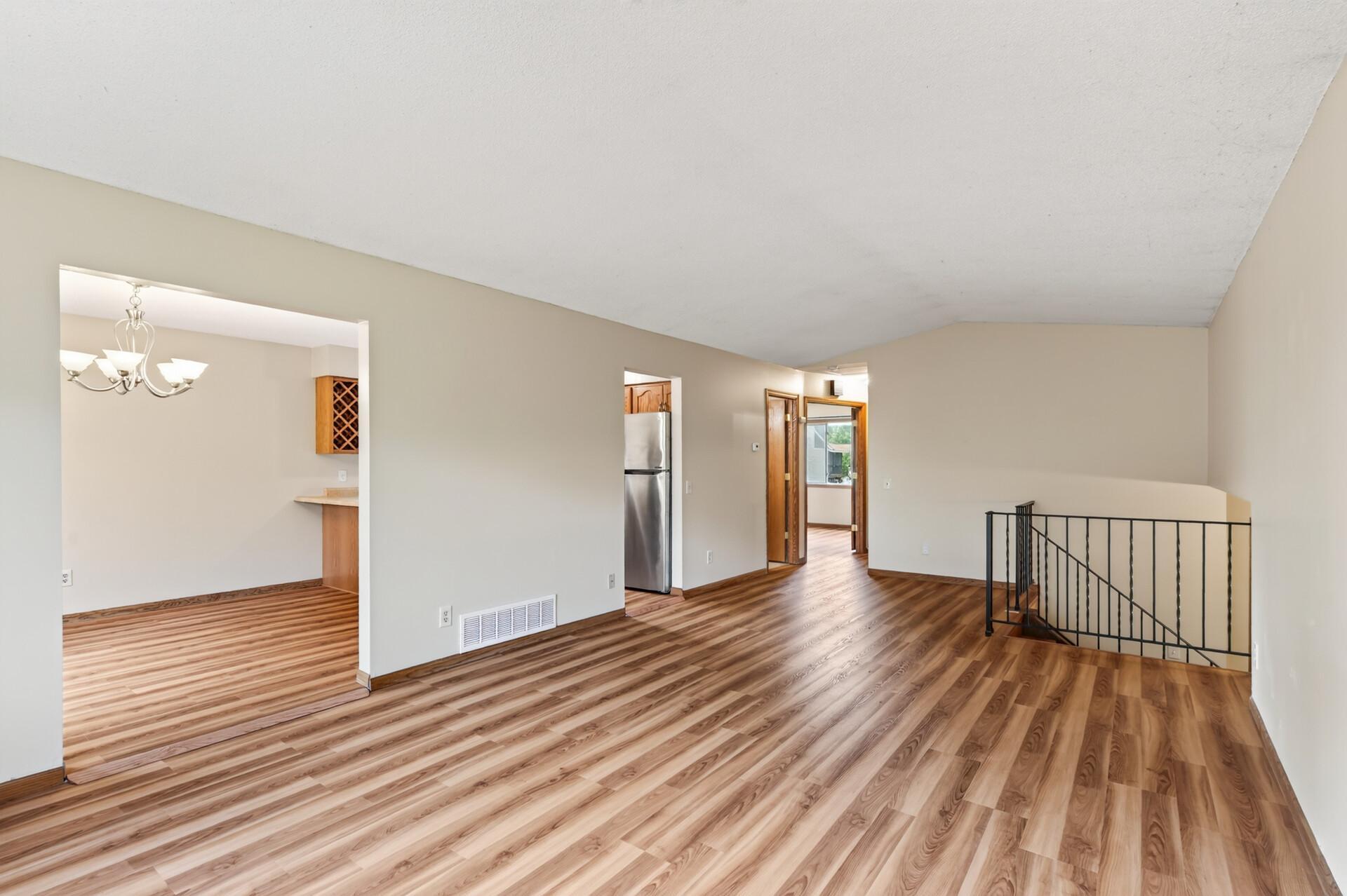 View of Residential at 14326 Park Avenue, Burnsville MN 55337, Burnsville (8 of 28) - Mike Wilen | Minnesota Team Real Estate