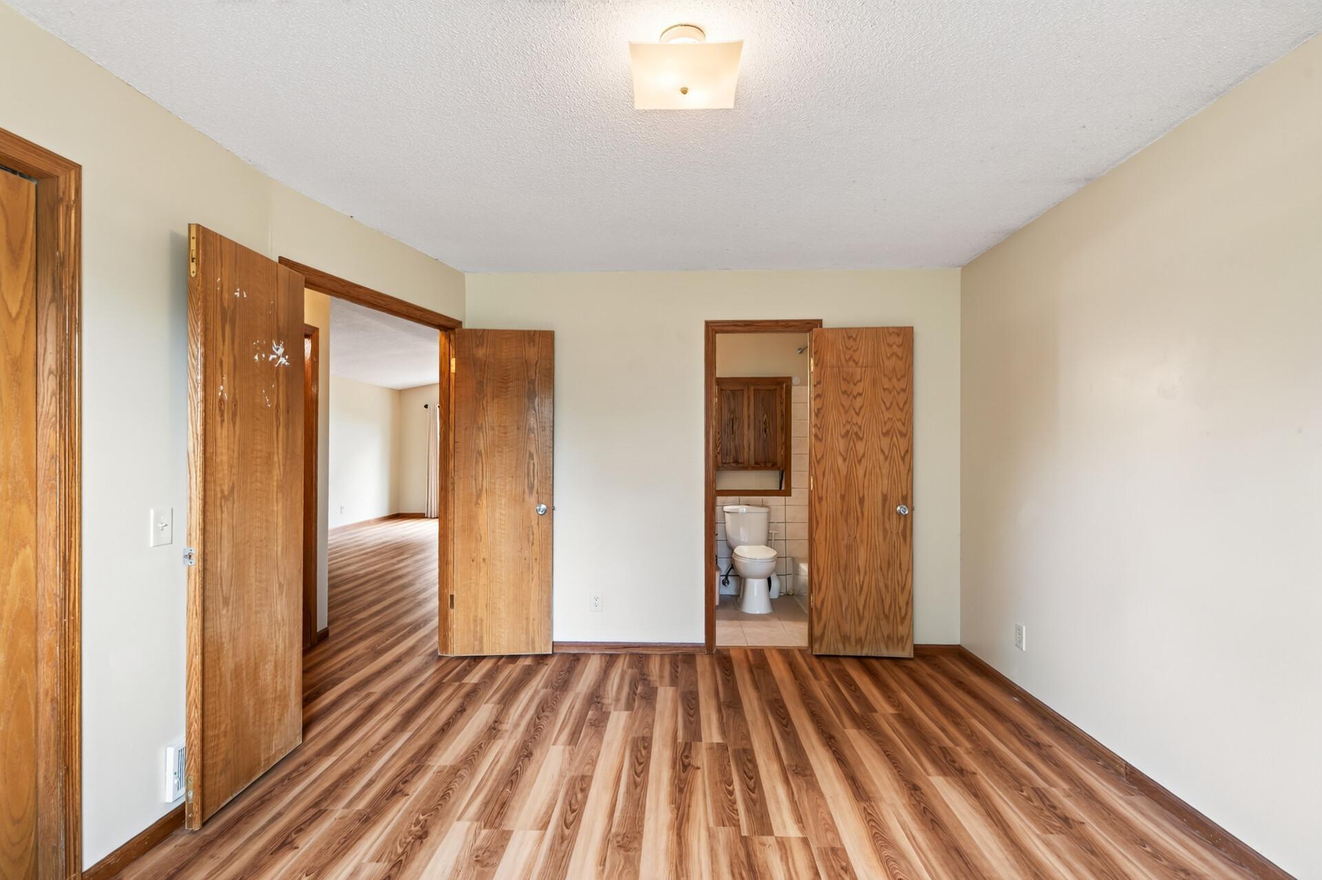 View of Residential at 14326 Park Avenue, Burnsville MN 55337, Burnsville (18 of 28) - Mike Wilen | Minnesota Team Real Estate