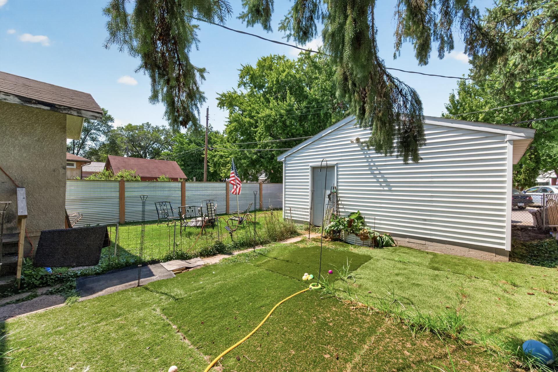 View of Residential at 1461 7th Street, Saint Paul MN 55102, Saint Paul (31 of 36) - Mike Wilen | Minnesota Team Real Estate