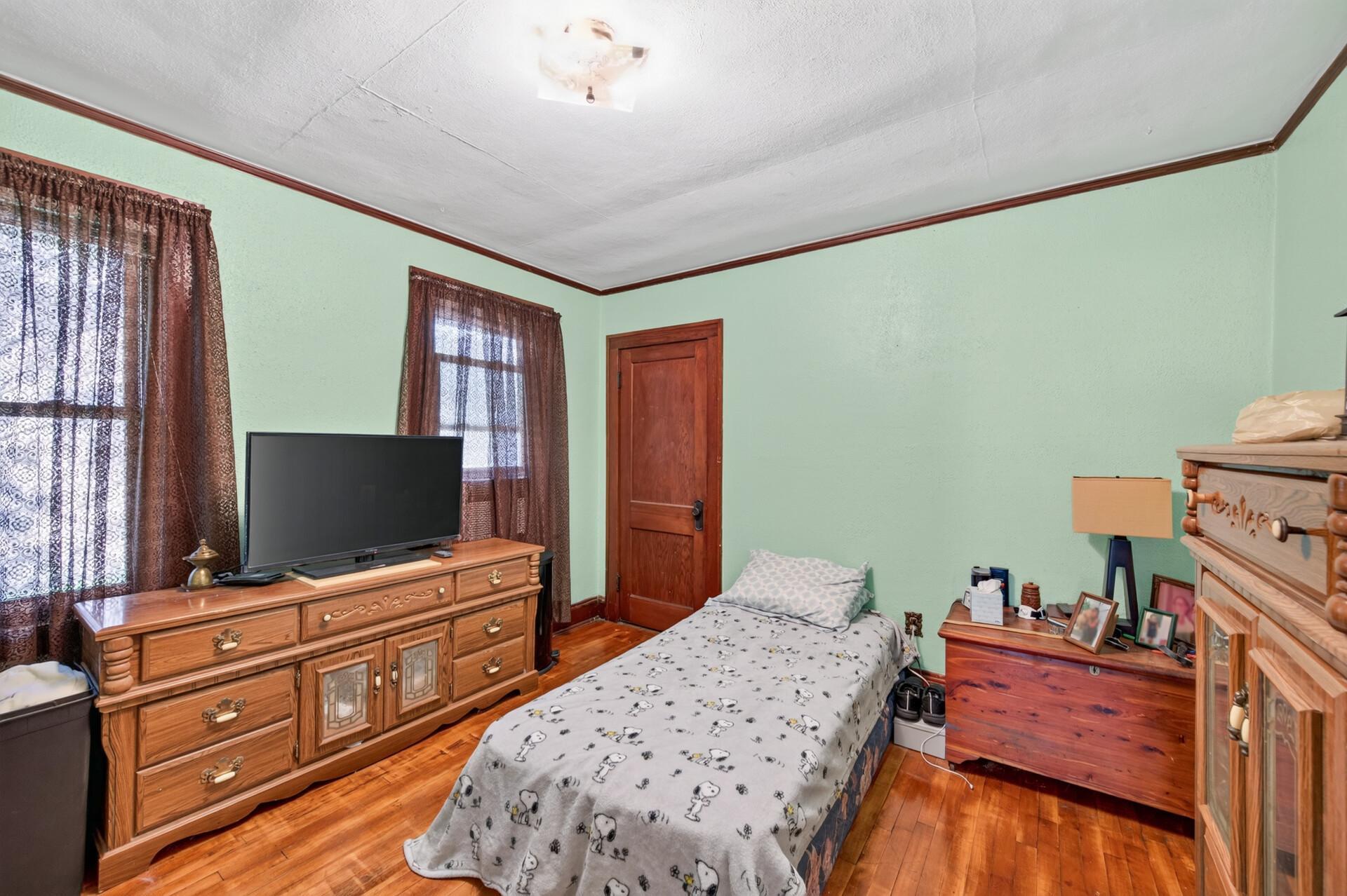 View of Residential at 1461 7th Street, Saint Paul MN 55102, Saint Paul (21 of 36) - Mike Wilen | Minnesota Team Real Estate