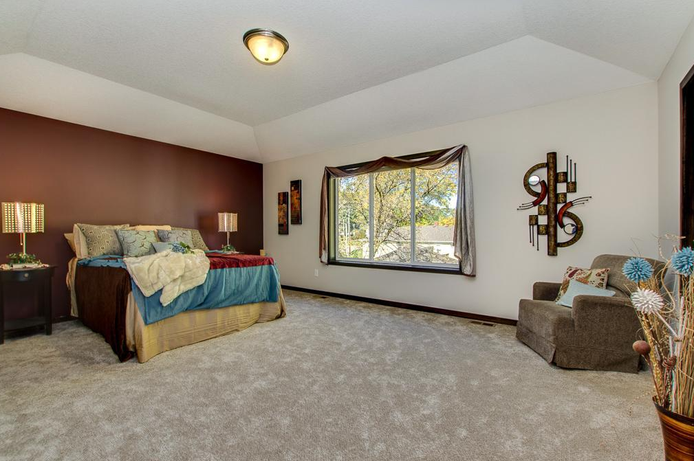 View of Residential at 4972 Oak Street, Maple Plain MN 55359, Maple Plain (14 of 19) - Mike Wilen | Minnesota Team Real Estate