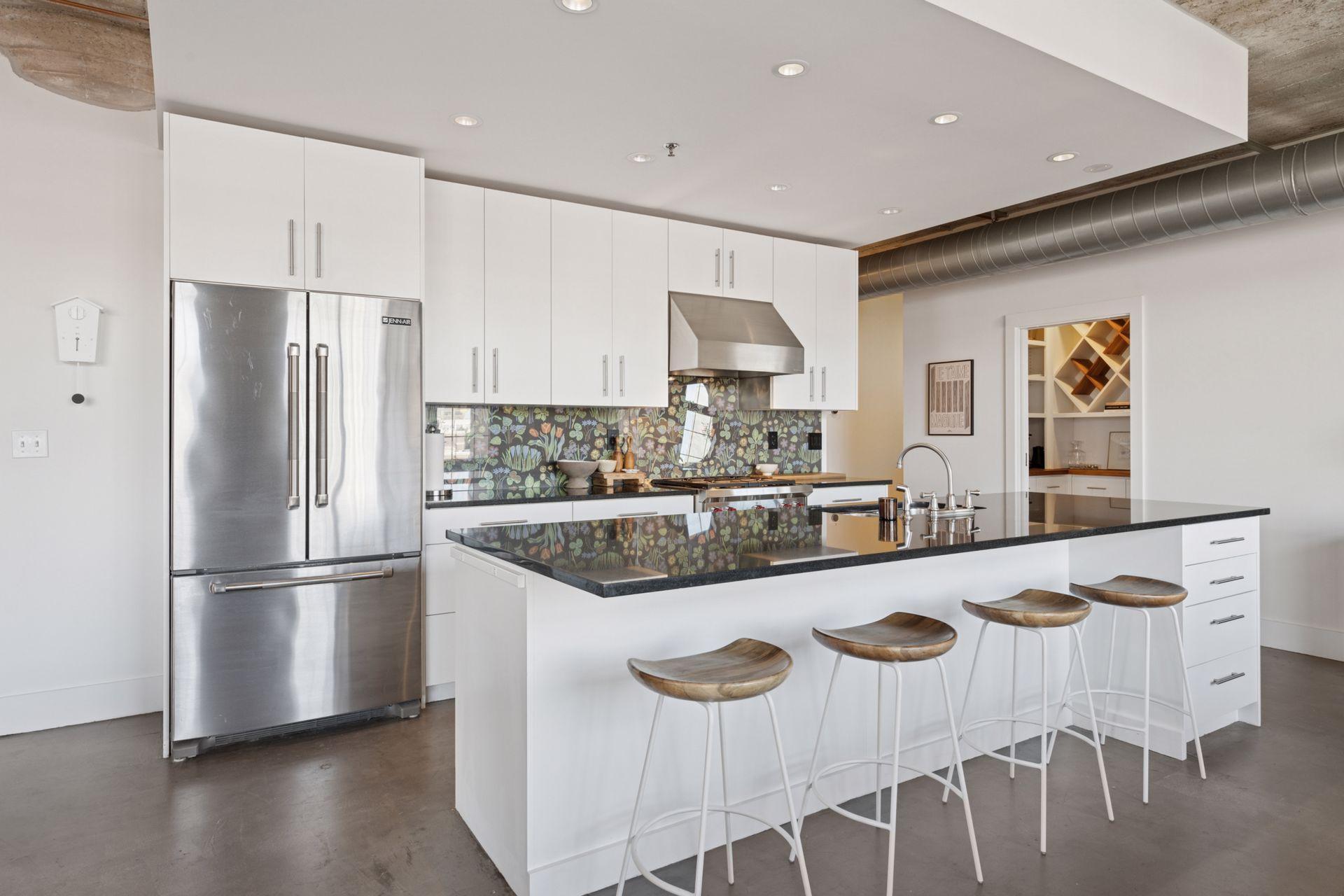 View of Residential at 525 3rd Street #306, Minneapolis MN 55401, Minneapolis (11 of 39) - Mike Wilen | Minnesota Team Real Estate