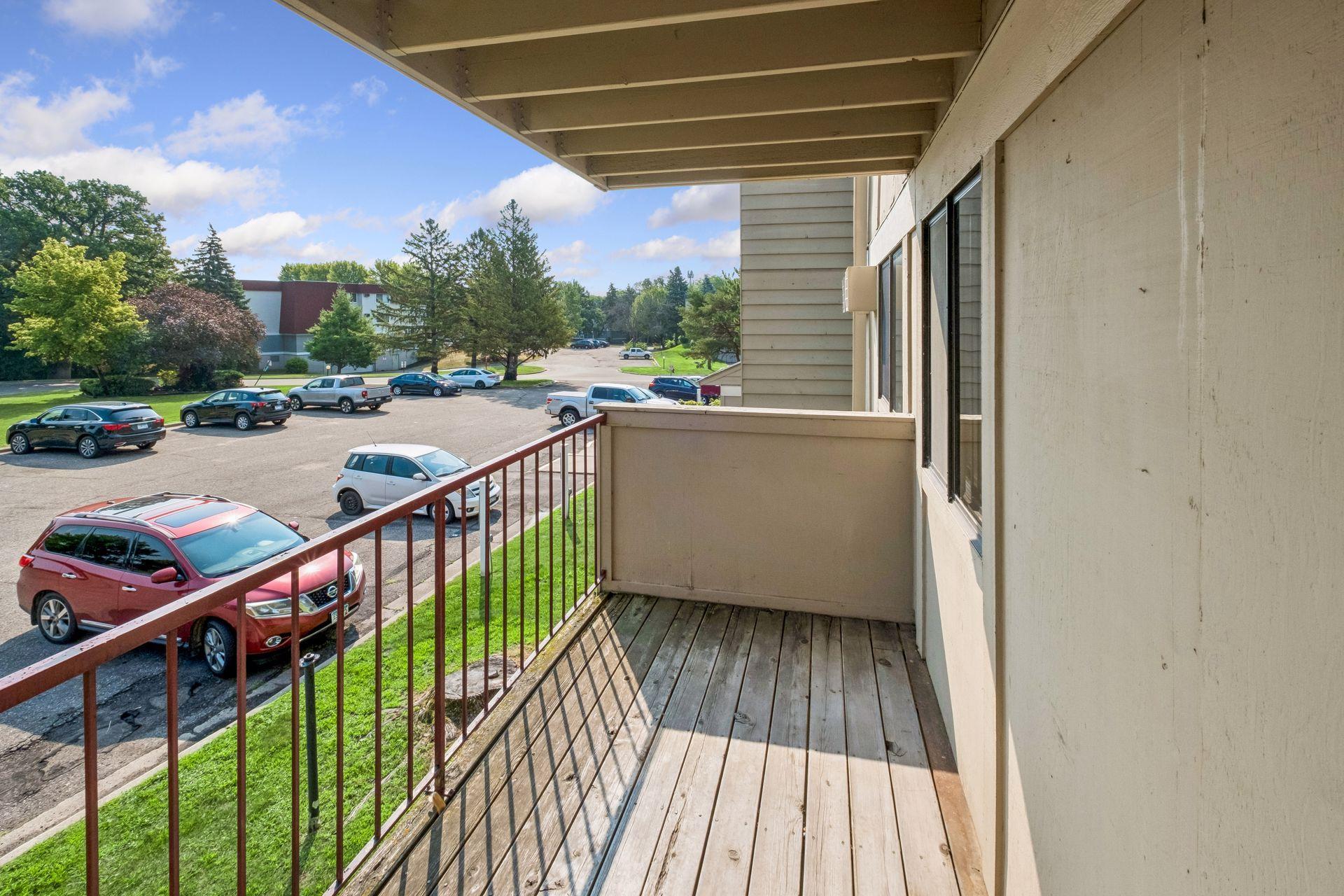 View of Residential at 4009 Heritage Hills Drive #207, Bloomington MN 55437, Bloomington (30 of 39) - Mike Wilen | Minnesota Team Real Estate