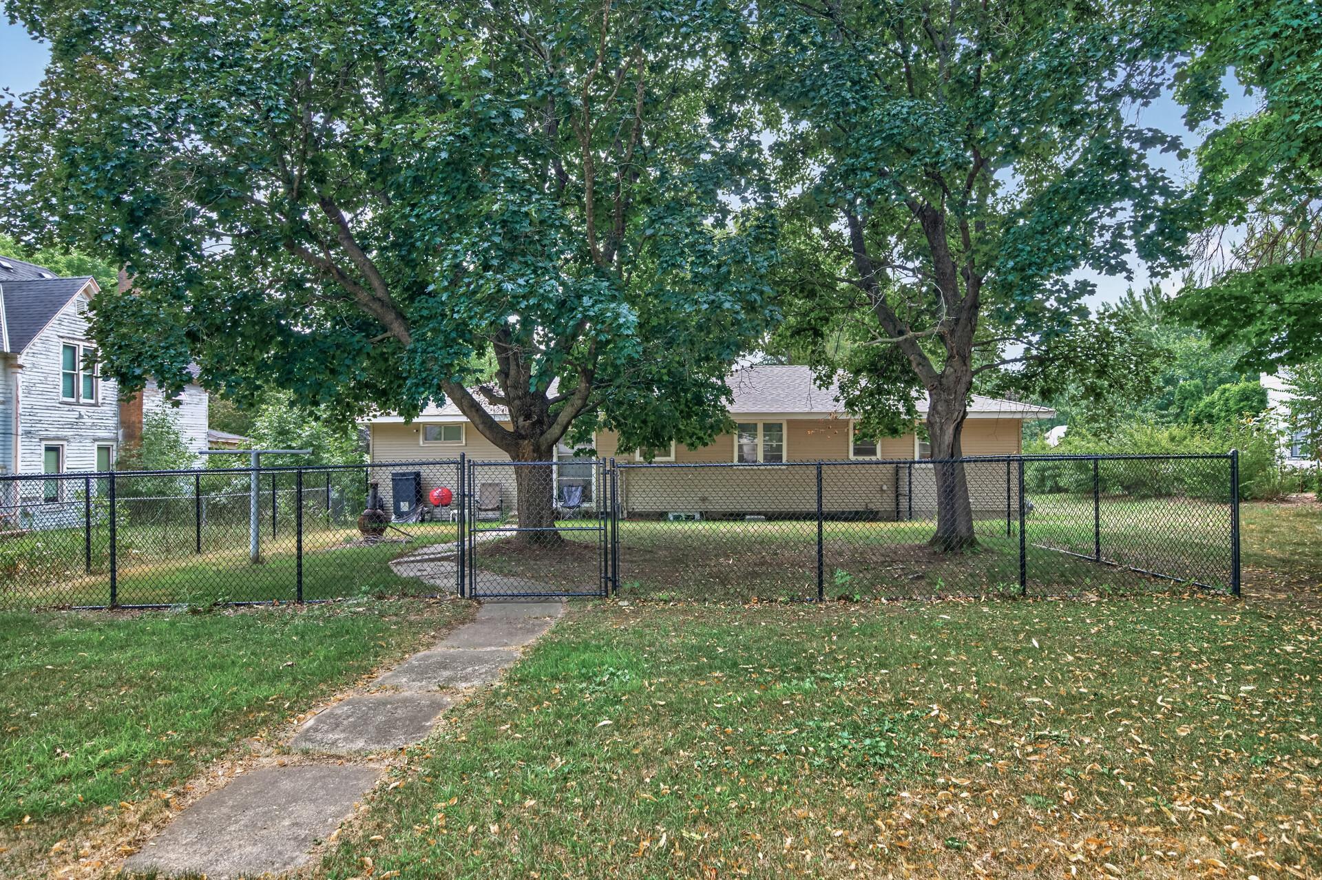 View of Residential at 6516 Elm Street, North Branch MN 55056, North Branch (10 of 13) - Mike Wilen | Minnesota Team Real Estate