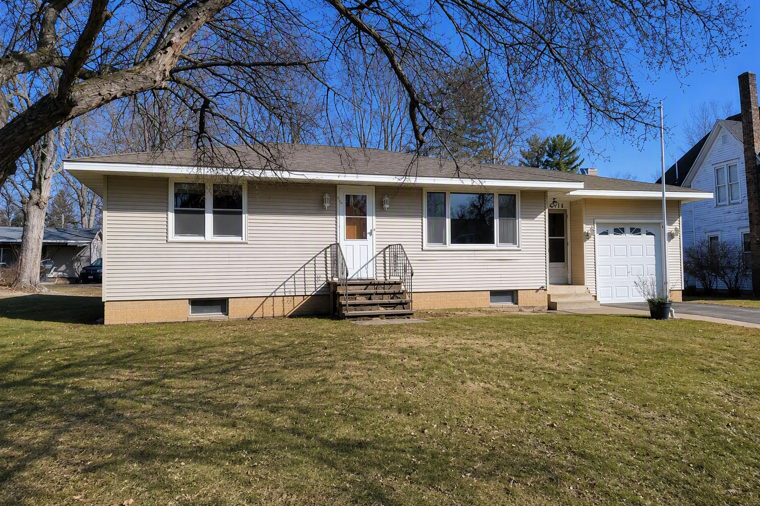 View of Residential at 6516 Elm Street, North Branch MN 55056, North Branch - Mike Wilen | Minnesota Team Real Estate