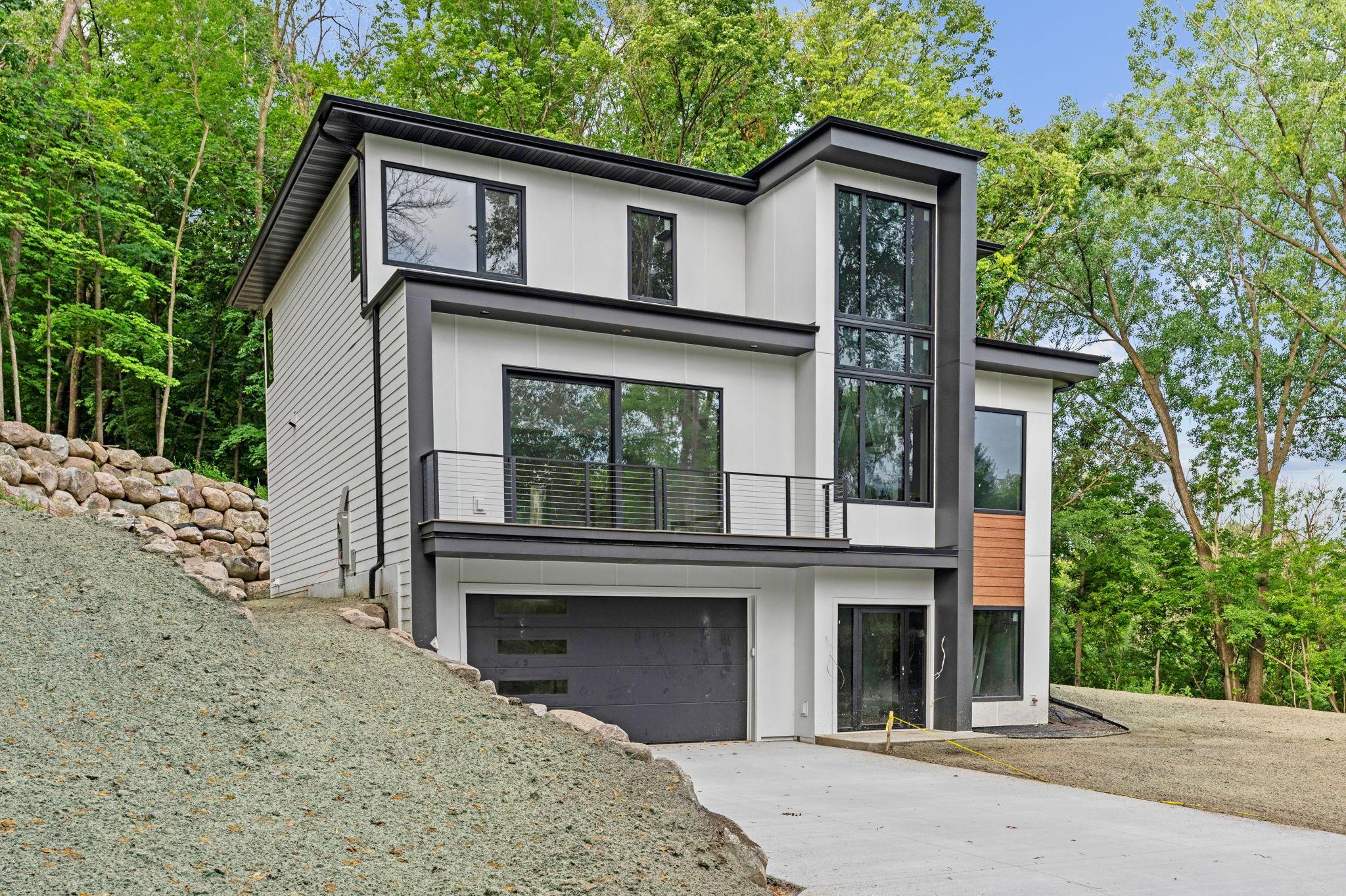 View of Residential at 6160 Cardinal Drive, Excelsior MN 55331, Excelsior (9 of 16) - Mike Wilen | Minnesota Team Real Estate