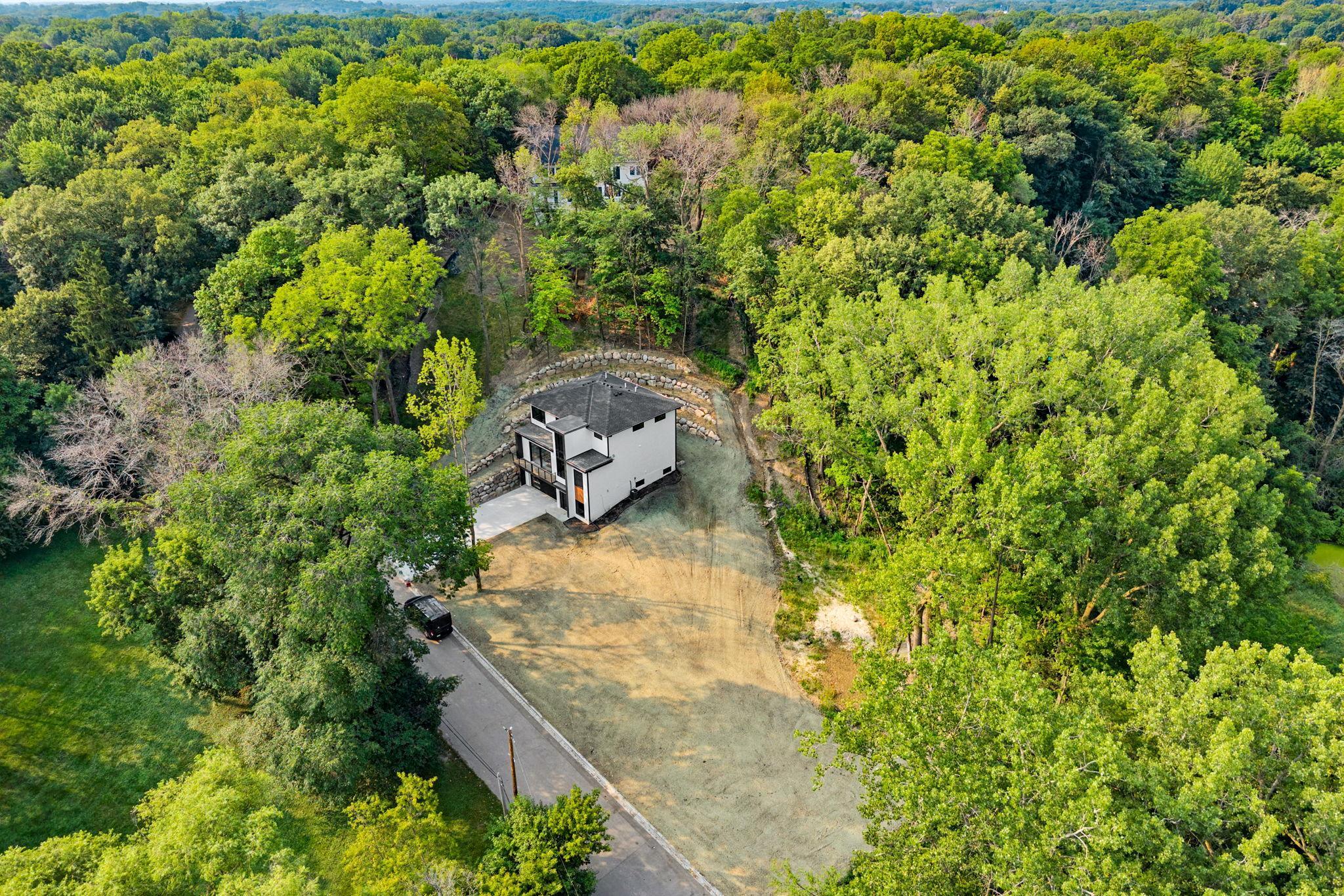 View of Residential at 6160 Cardinal Drive, Excelsior MN 55331, Excelsior (13 of 16) - Mike Wilen | Minnesota Team Real Estate
