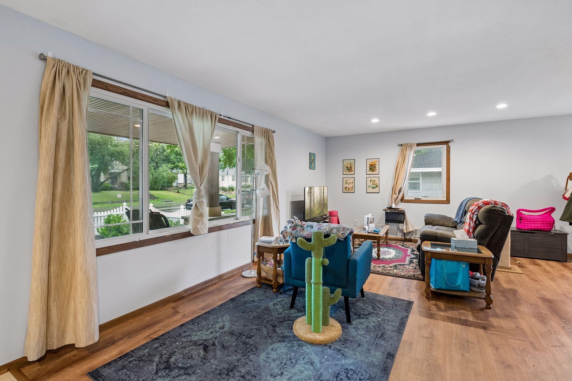 View of Residential Income at 5945 Xerxes Avenue, Minneapolis MN 55410, Minneapolis (30 of 50) - Mike Wilen | Minnesota Team Real Estate