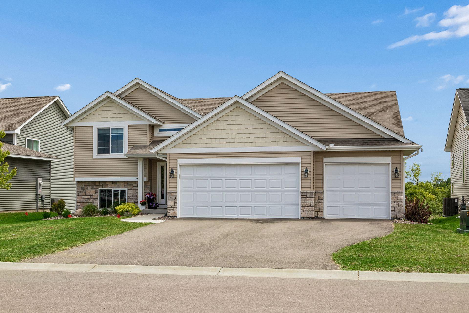 View of Residential at 1740 Spruce Street, Farmington MN 55024, Farmington (27 of 32) - Mike Wilen | Minnesota Team Real Estate