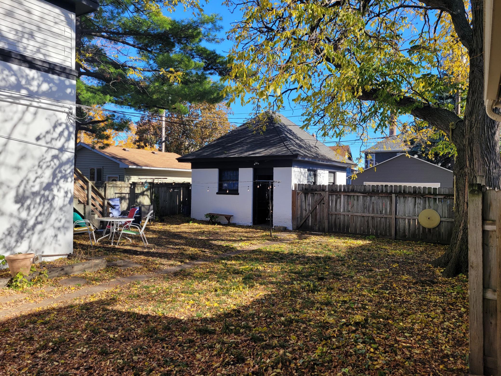 View of Residential Income at 416 Daly Street, Saint Paul MN 55102, Saint Paul (5 of 23) - Mike Wilen | Minnesota Team Real Estate