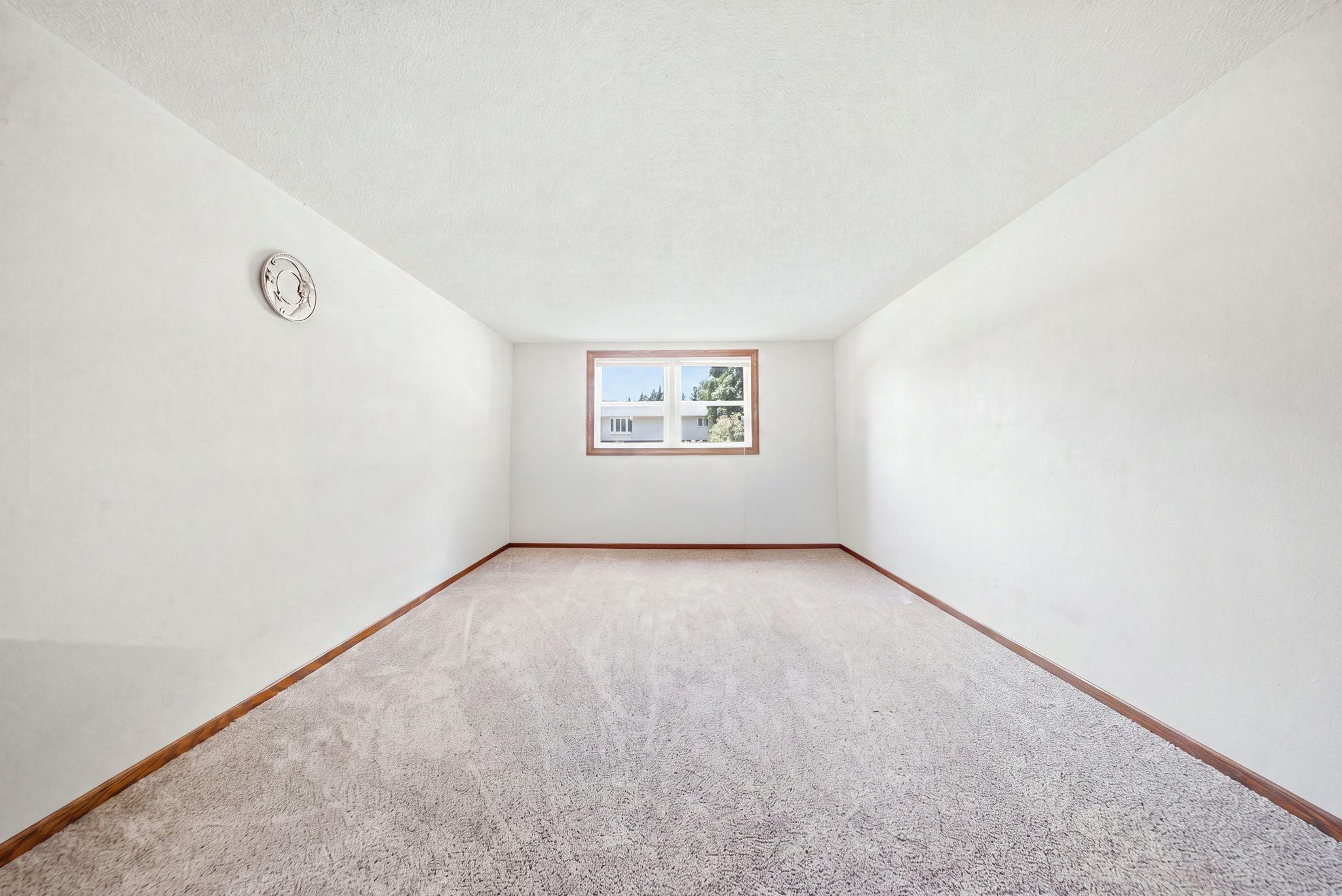 View of Residential Income at 3485 Lester Avenue, Hastings MN 55033, Hastings (5 of 30) - Mike Wilen | Minnesota Team Real Estate