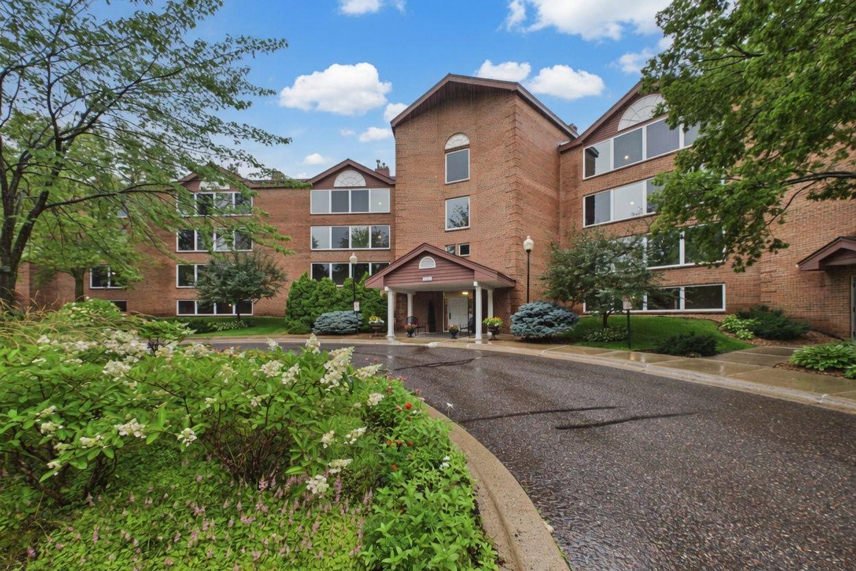 View of Residential at 1021 Sibley Memorial Highway #204, Mendota Heights MN 55118, Mendota Heights - Mike Wilen | Minnesota Team Real Estate