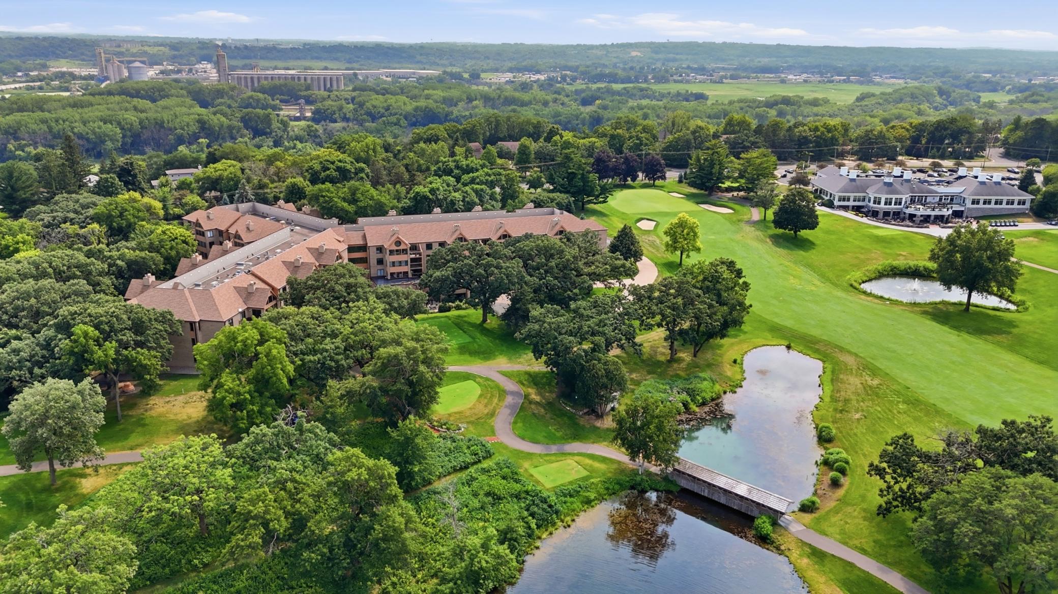 View of Residential at 6100 Auto Club Road #305, Bloomington MN 55438, Bloomington (40 of 43) - Mike Wilen | Minnesota Team Real Estate