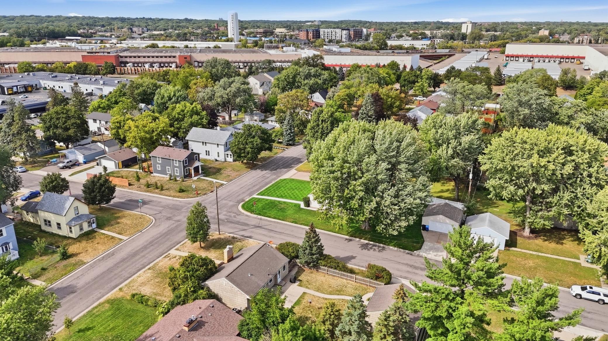 View of Residential at 601 6th Avenue, Hopkins MN 55343, Hopkins (22 of 26) - Mike Wilen | Minnesota Team Real Estate