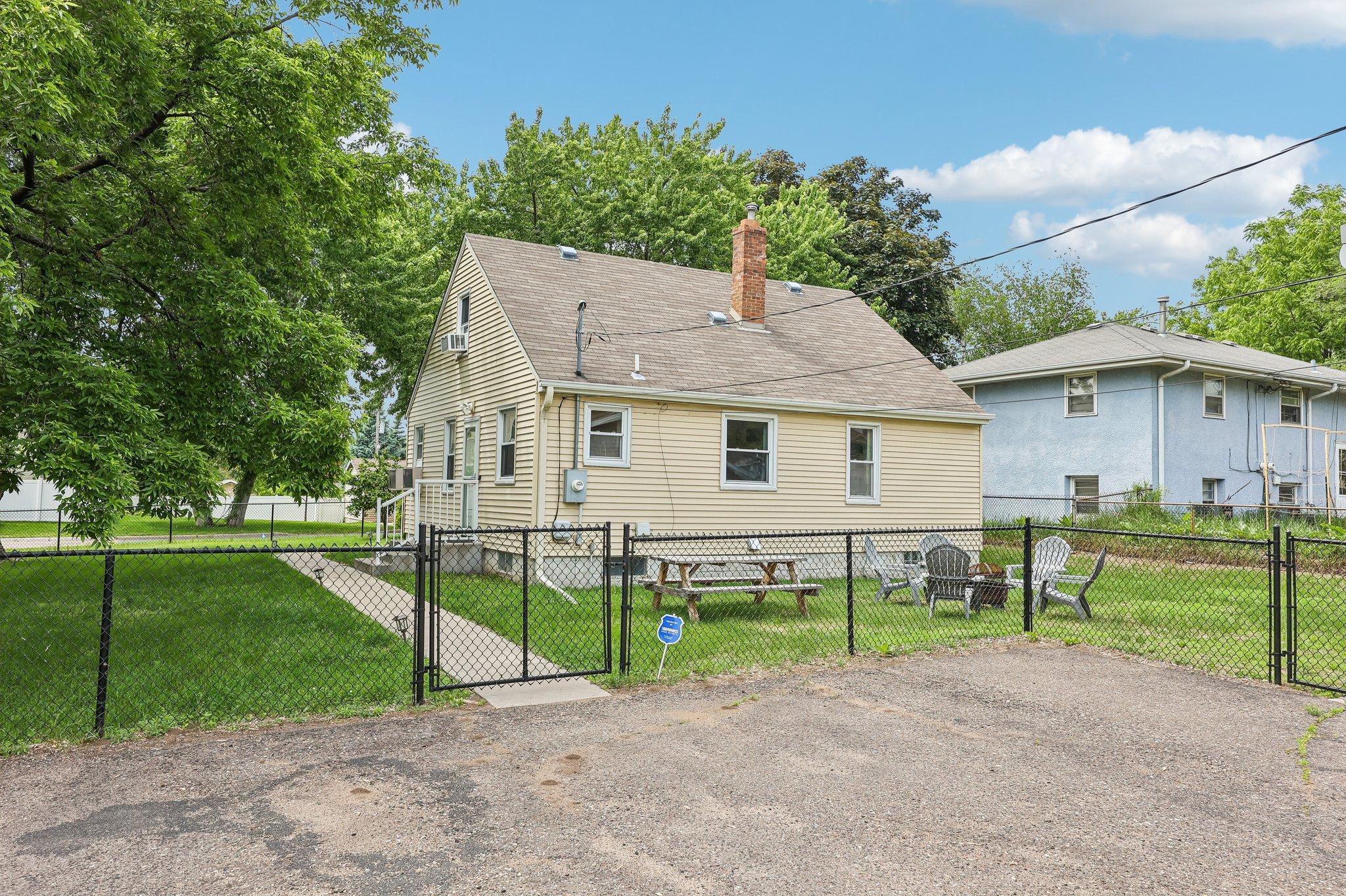 View of Residential at 5323 4th Street, Fridley MN 55421, Fridley (33 of 36) - Mike Wilen | Minnesota Team Real Estate