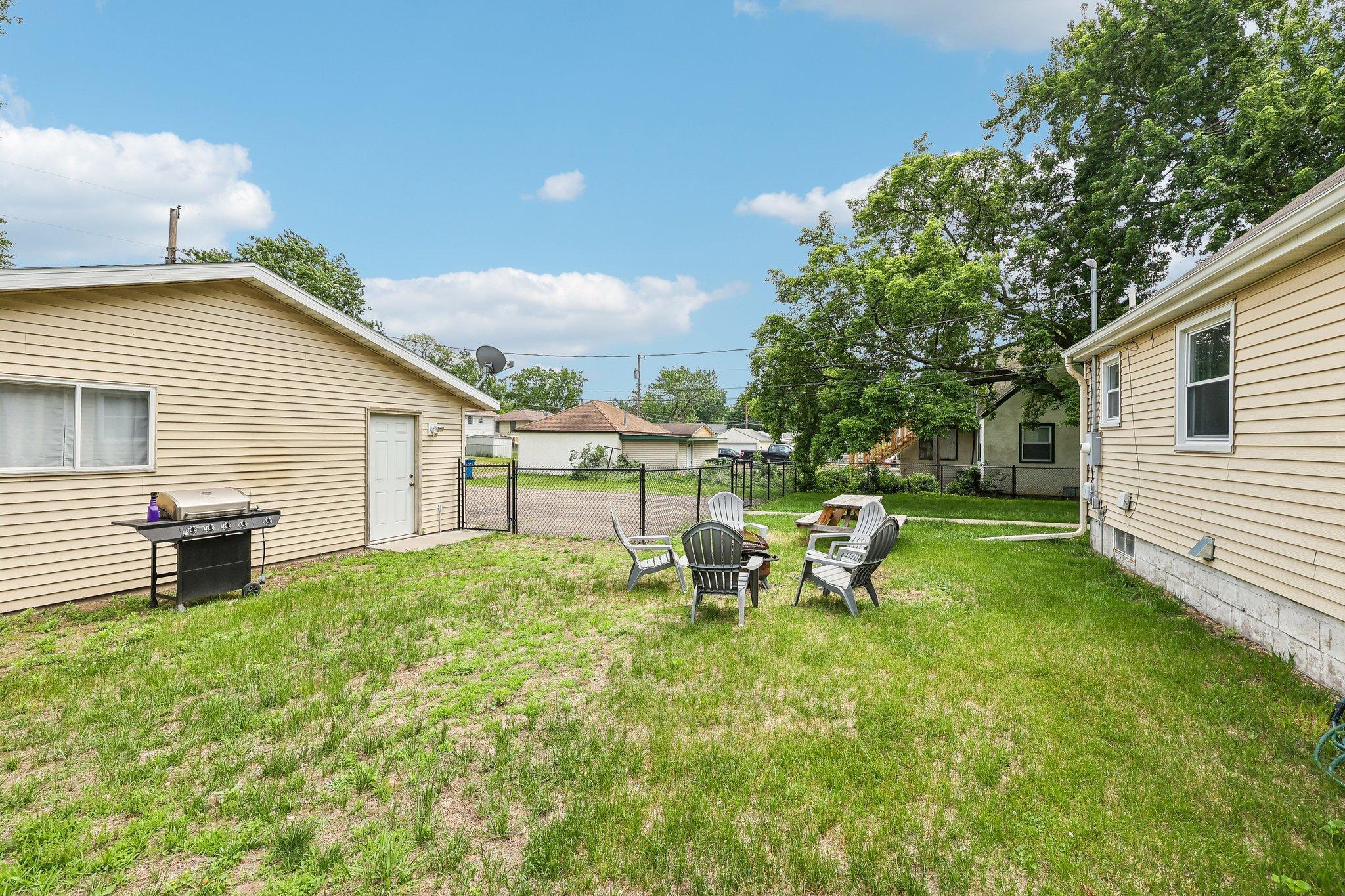 View of Residential at 5323 4th Street, Fridley MN 55421, Fridley (31 of 36) - Mike Wilen | Minnesota Team Real Estate