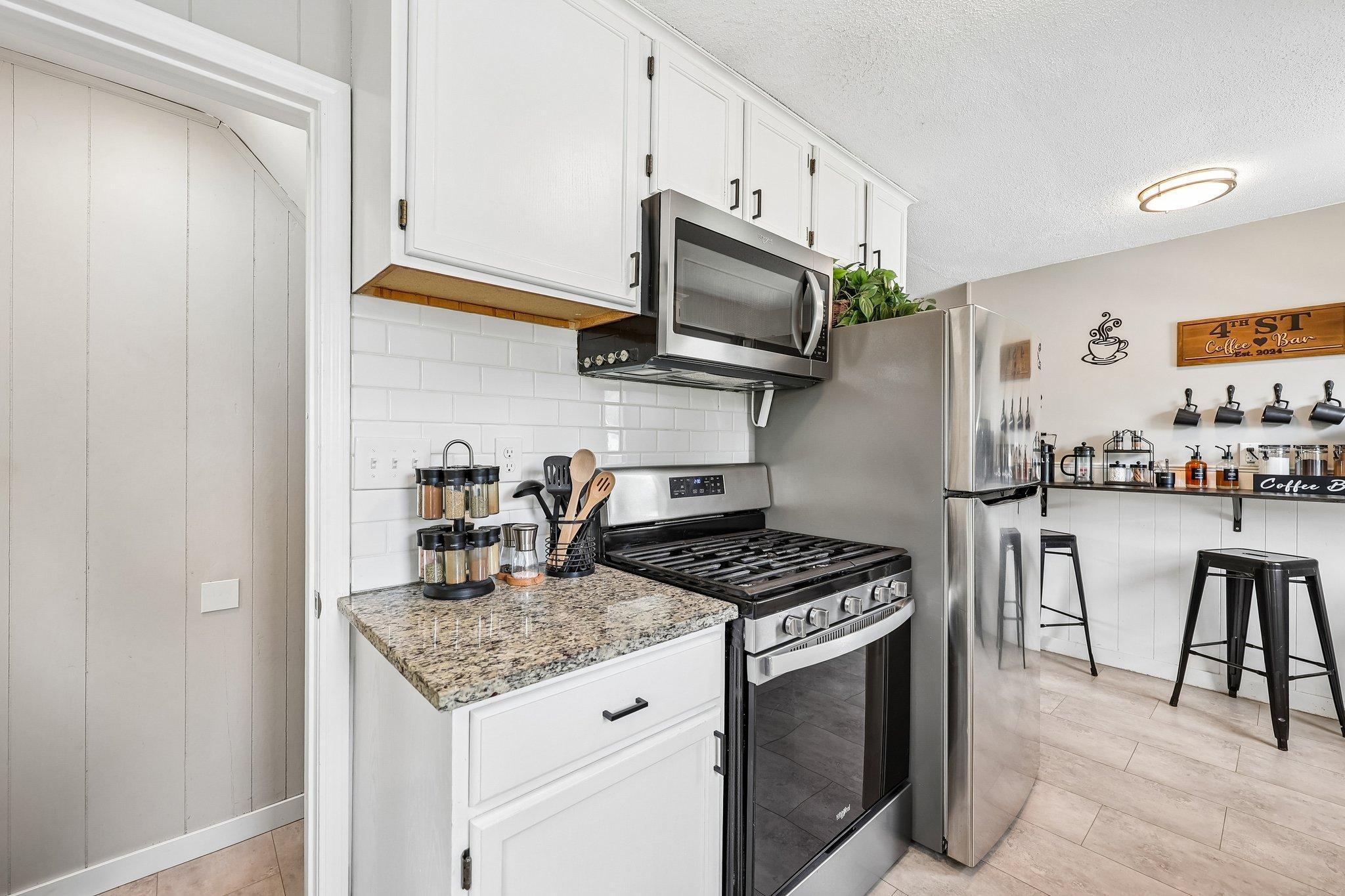 View of Residential at 5323 4th Street, Fridley MN 55421, Fridley (12 of 36) - Mike Wilen | Minnesota Team Real Estate