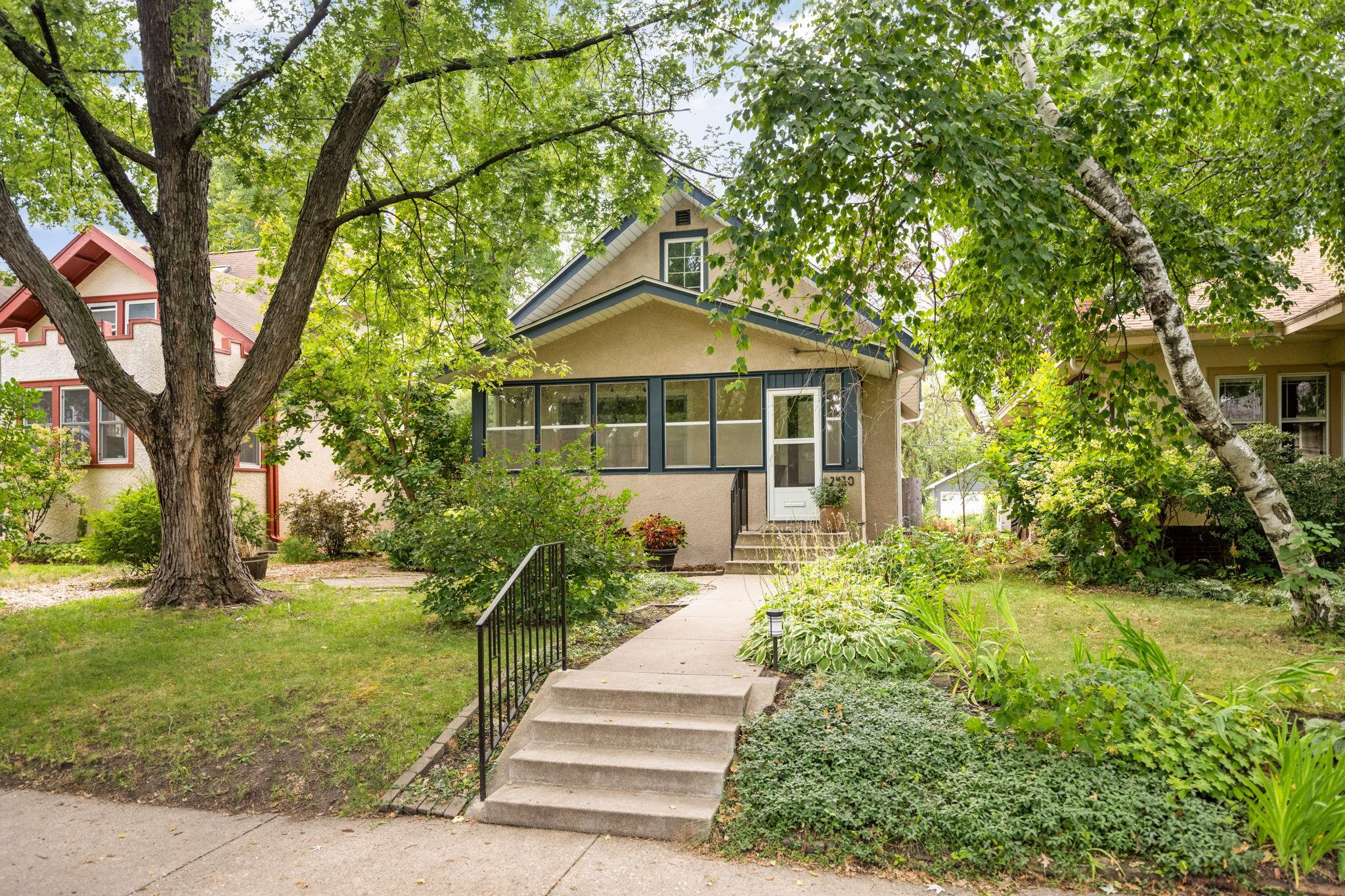 View of Residential at 2410 35th Avenue, Minneapolis MN 55406, Minneapolis (66 of 74) - Mike Wilen | Minnesota Team Real Estate