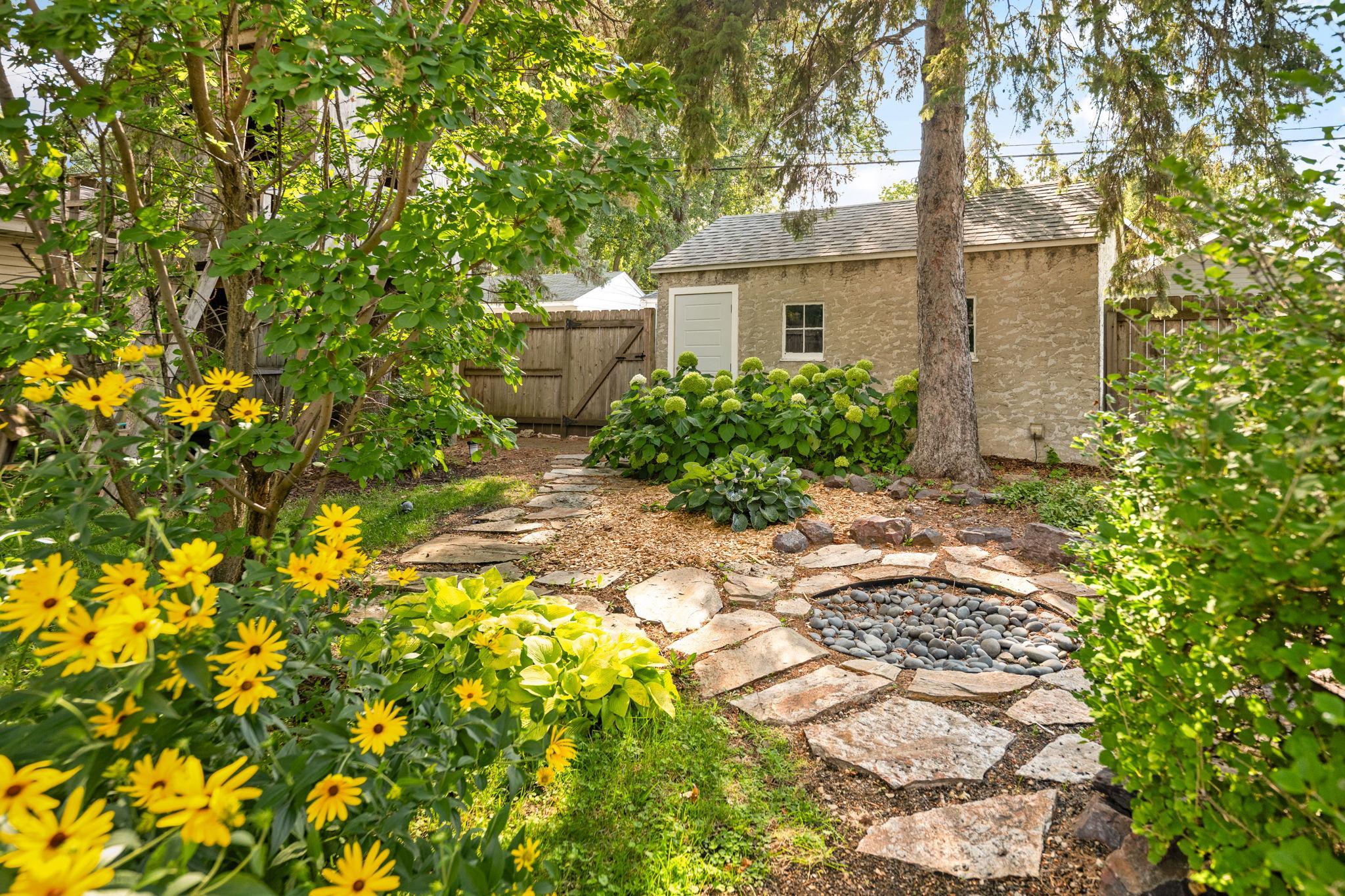 View of Residential at 2410 35th Avenue, Minneapolis MN 55406, Minneapolis (54 of 74) - Mike Wilen | Minnesota Team Real Estate