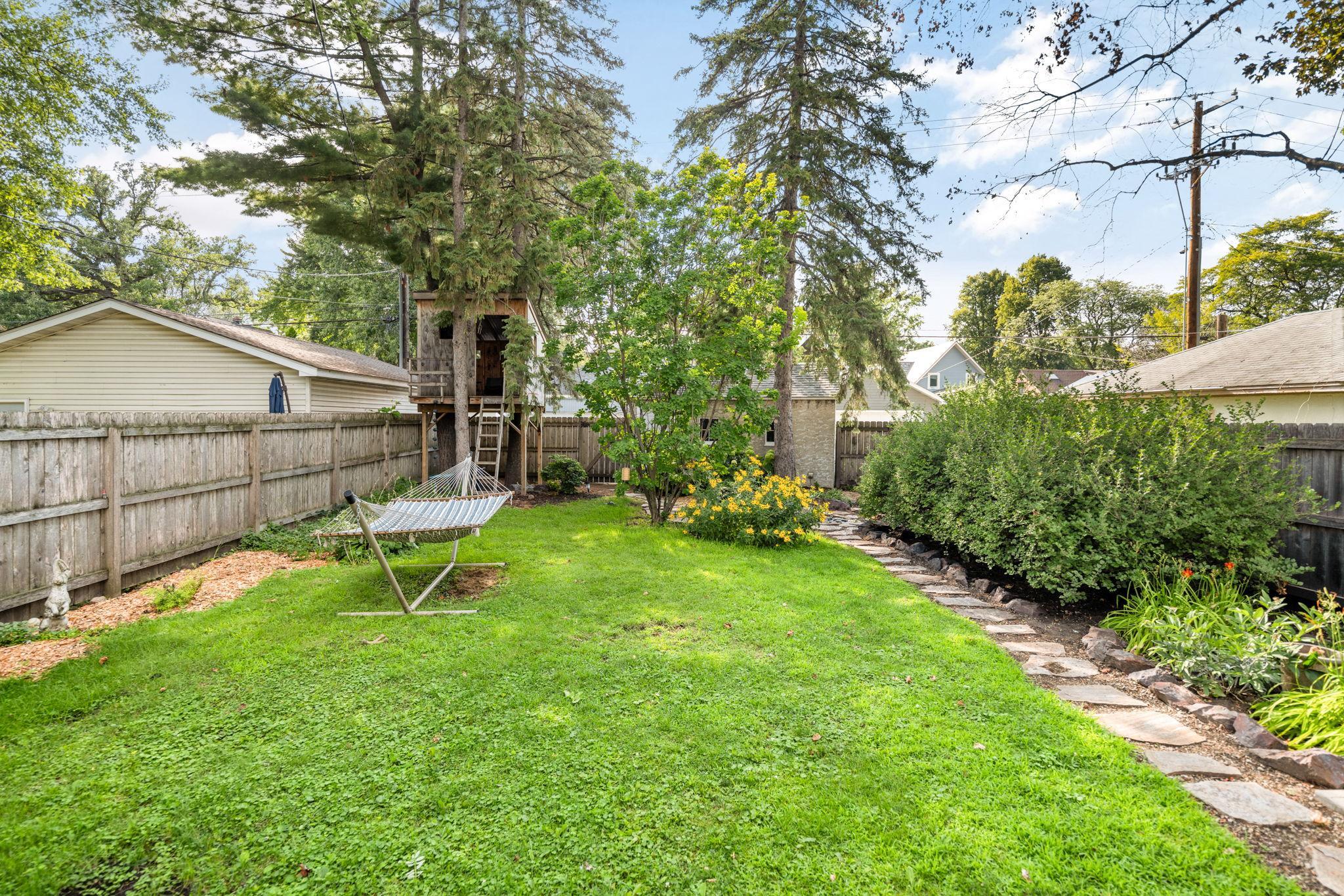 View of Residential at 2410 35th Avenue, Minneapolis MN 55406, Minneapolis (53 of 74) - Mike Wilen | Minnesota Team Real Estate