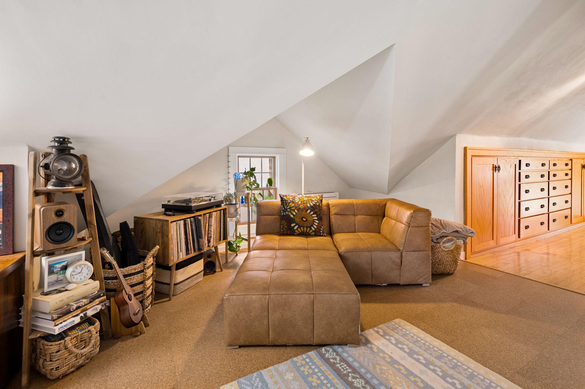 View of Residential at 2410 35th Avenue, Minneapolis MN 55406, Minneapolis (35 of 74) - Mike Wilen | Minnesota Team Real Estate