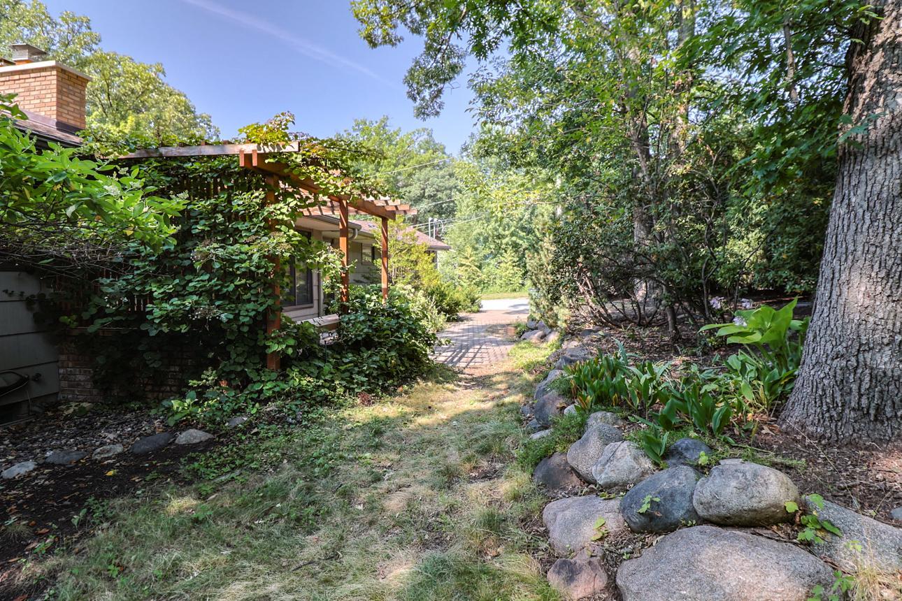 View of Residential at 700 Arbogast Street, Shoreview MN 55126, Shoreview (54 of 70) - Mike Wilen | Minnesota Team Real Estate